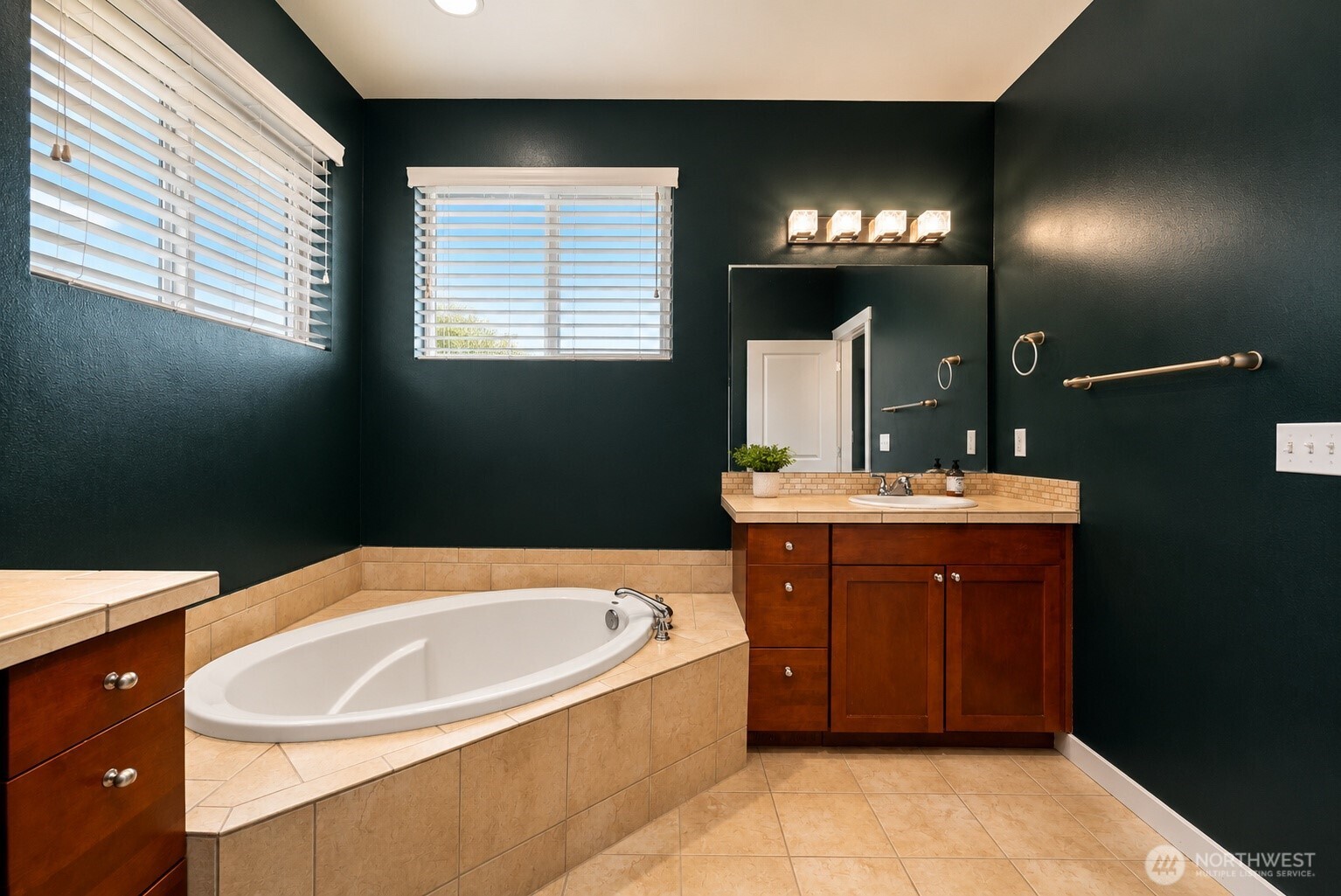 1308 34th Street Property Photo 22