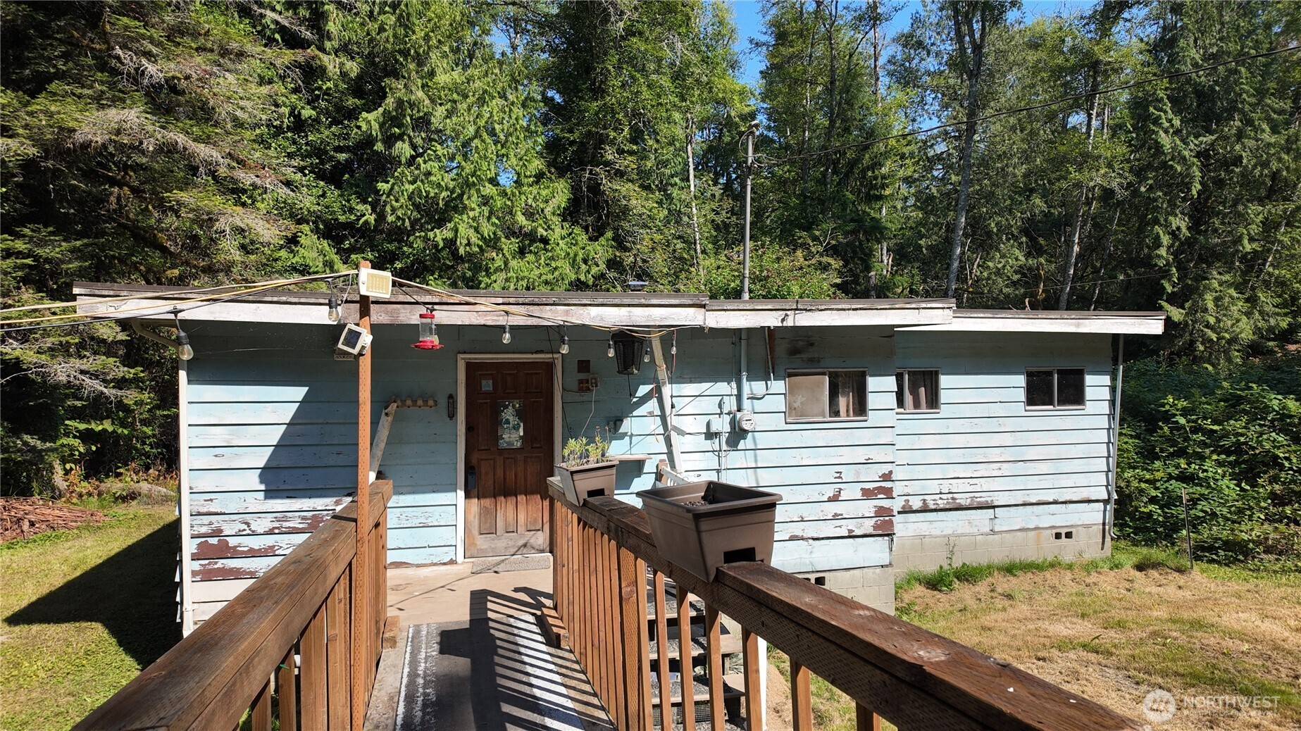 4342 Friday Creek Road Property Photo 2