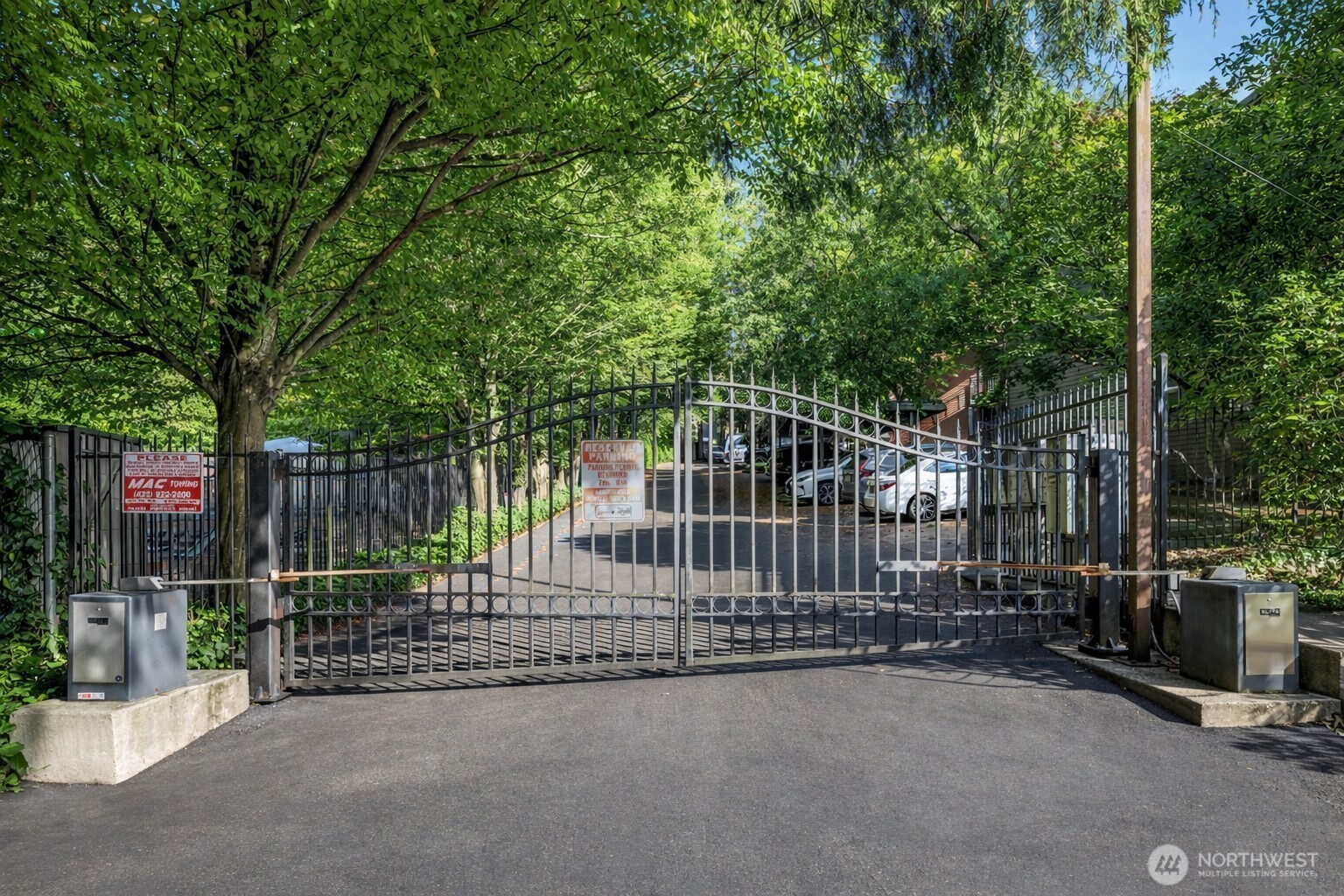 12014 98th Avenue 101 Property Photo 6