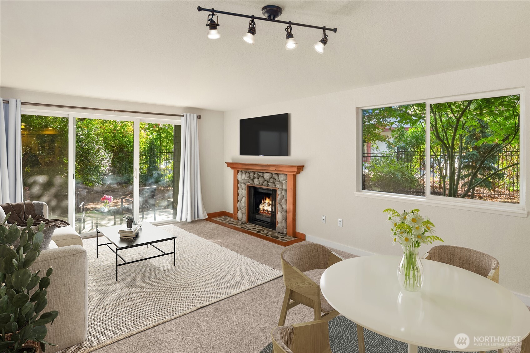 12014 98th Avenue 101 Property Photo 17