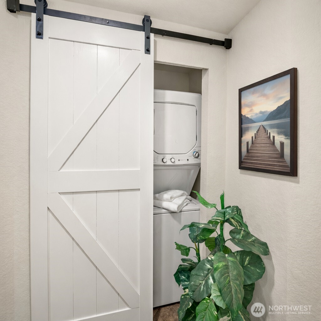 12014 98th Avenue 101 Property Photo 22