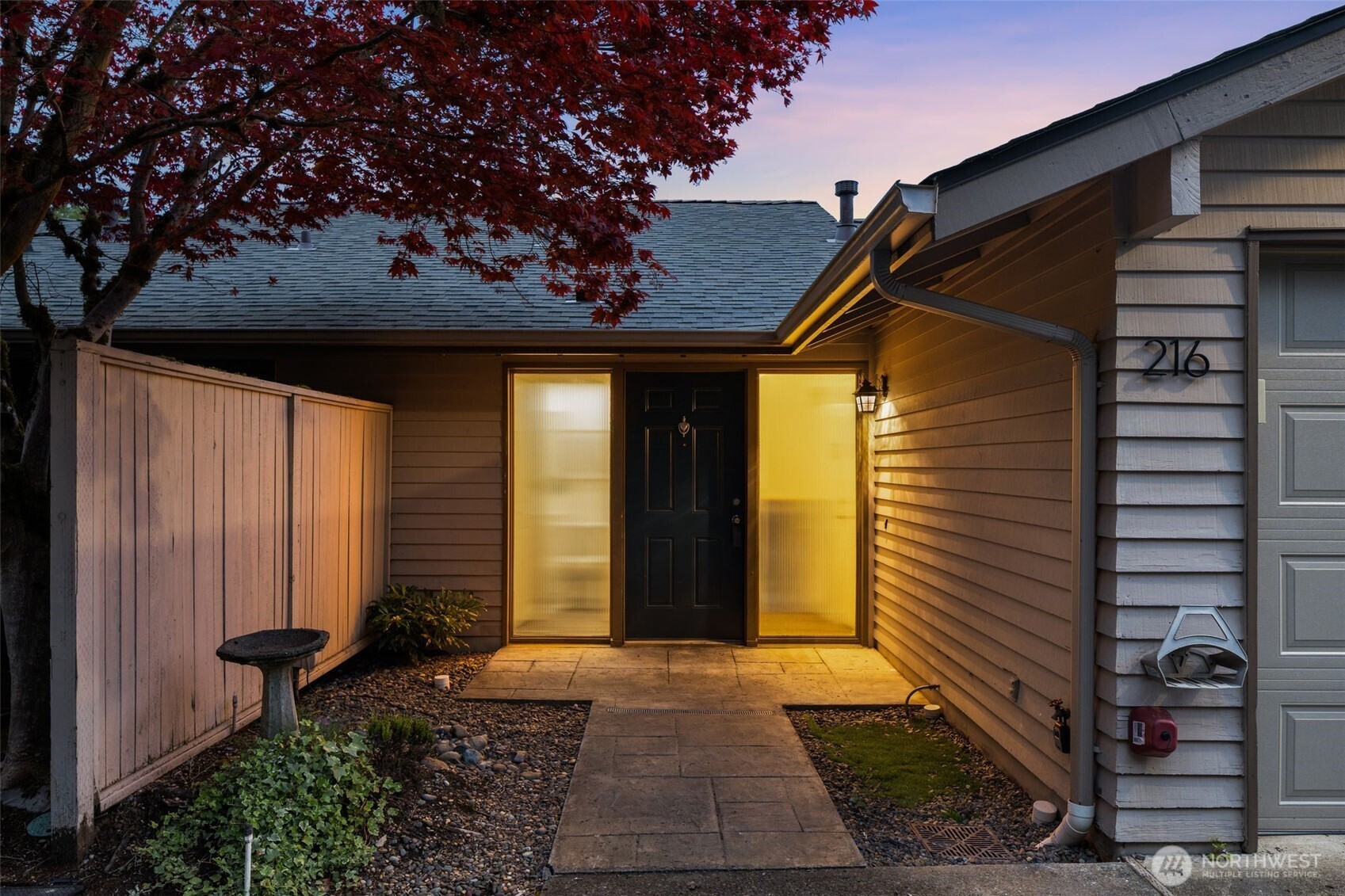 216 167th Place Property Photo 4