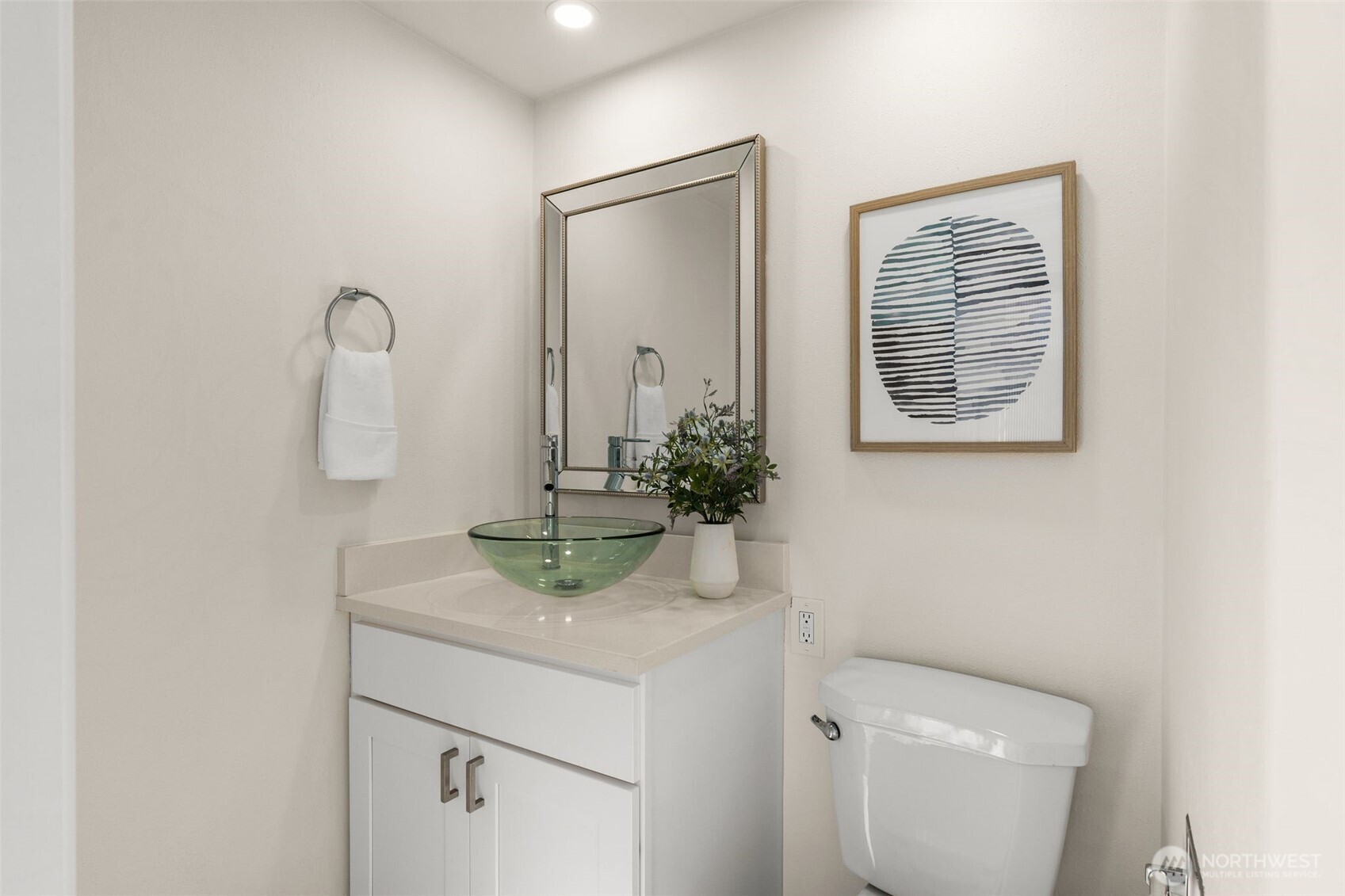 216 167th Place Property Photo 6