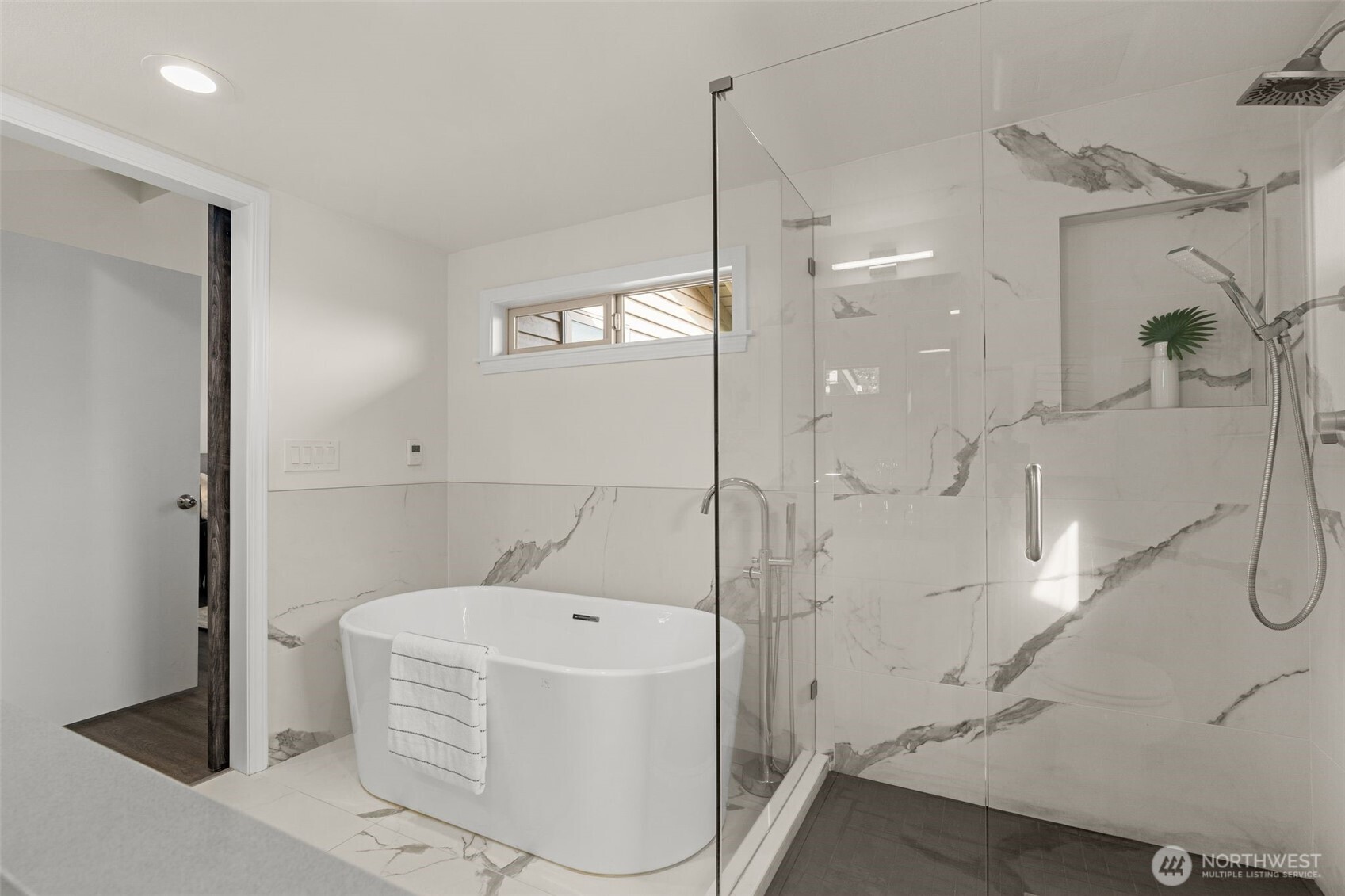 216 167th Place Property Photo 10