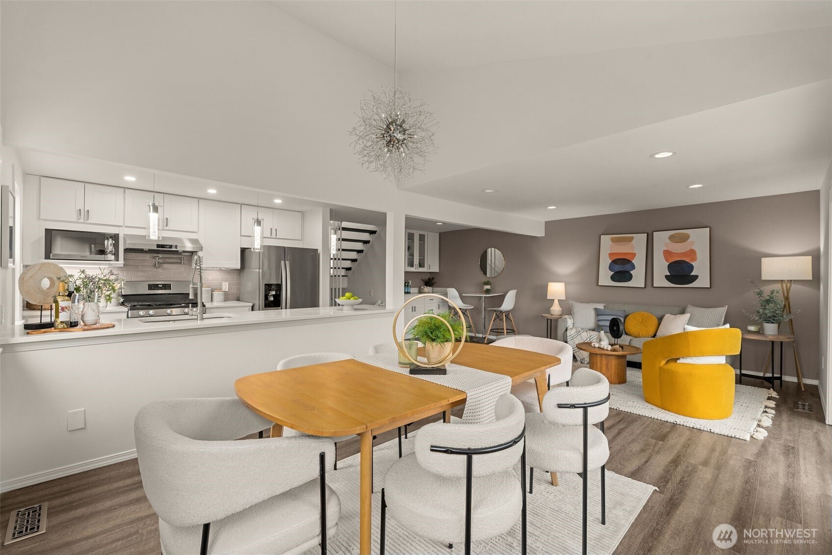 216 167th Place Property Photo 16