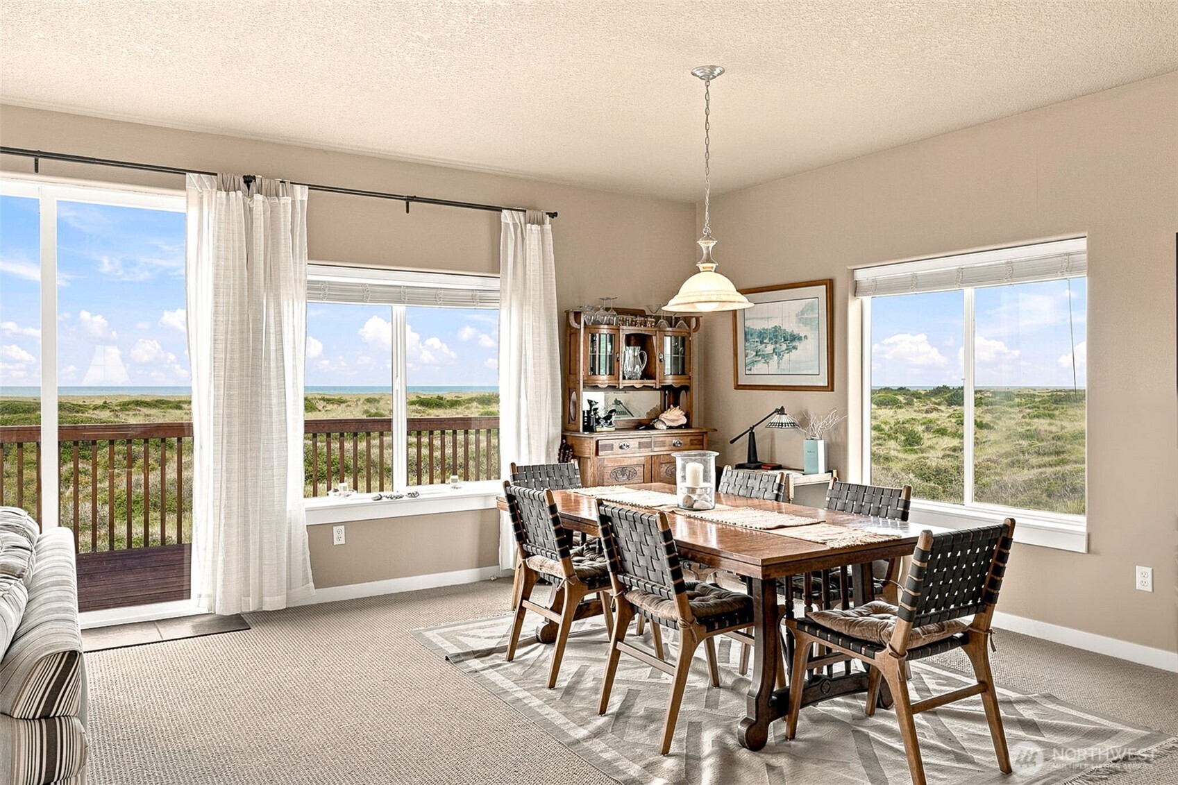 598 Marine View Drive Property Photo 5