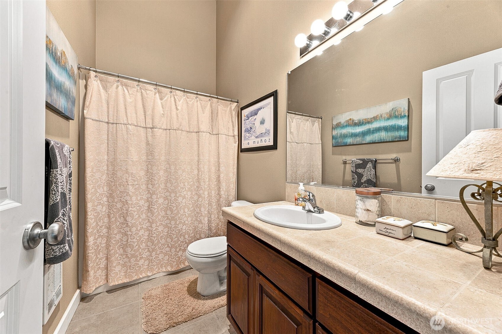 598 Marine View Drive Property Photo 19