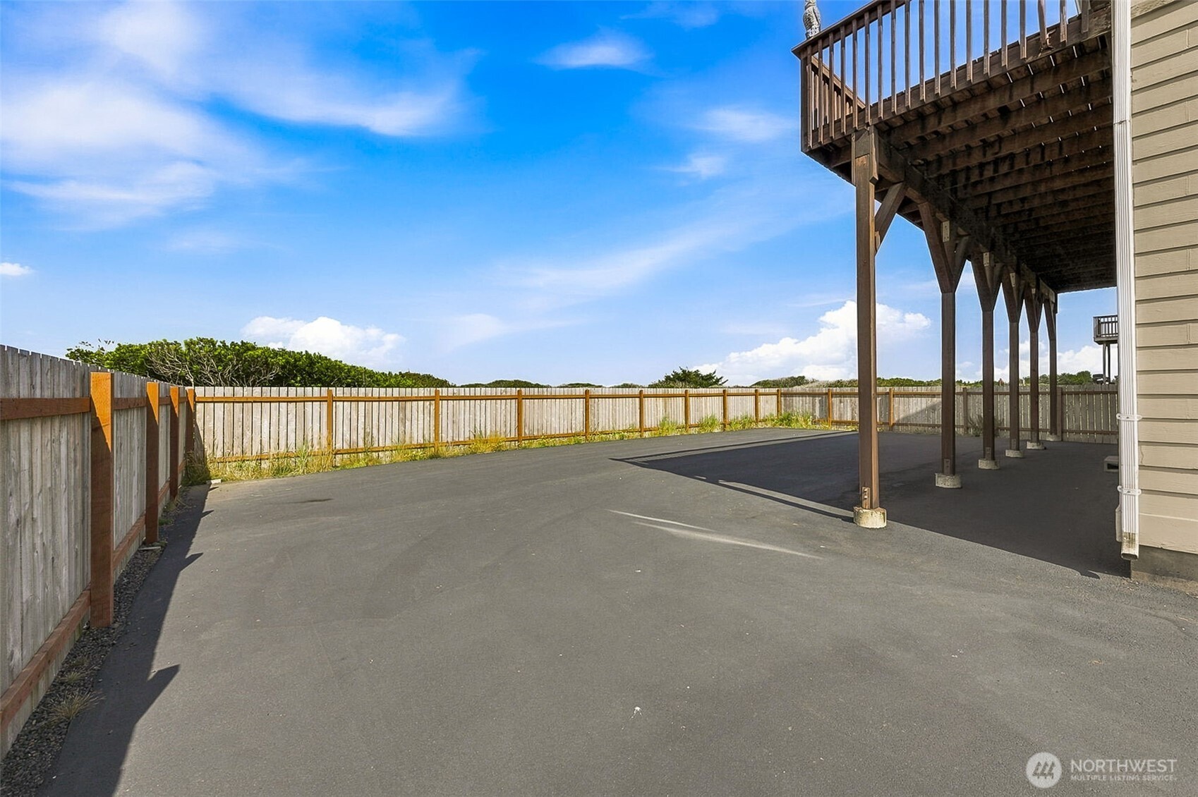 598 Marine View Drive Property Photo 31