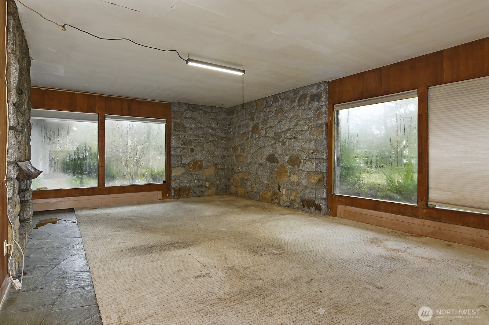 700 Reiten Road Property Photo 13