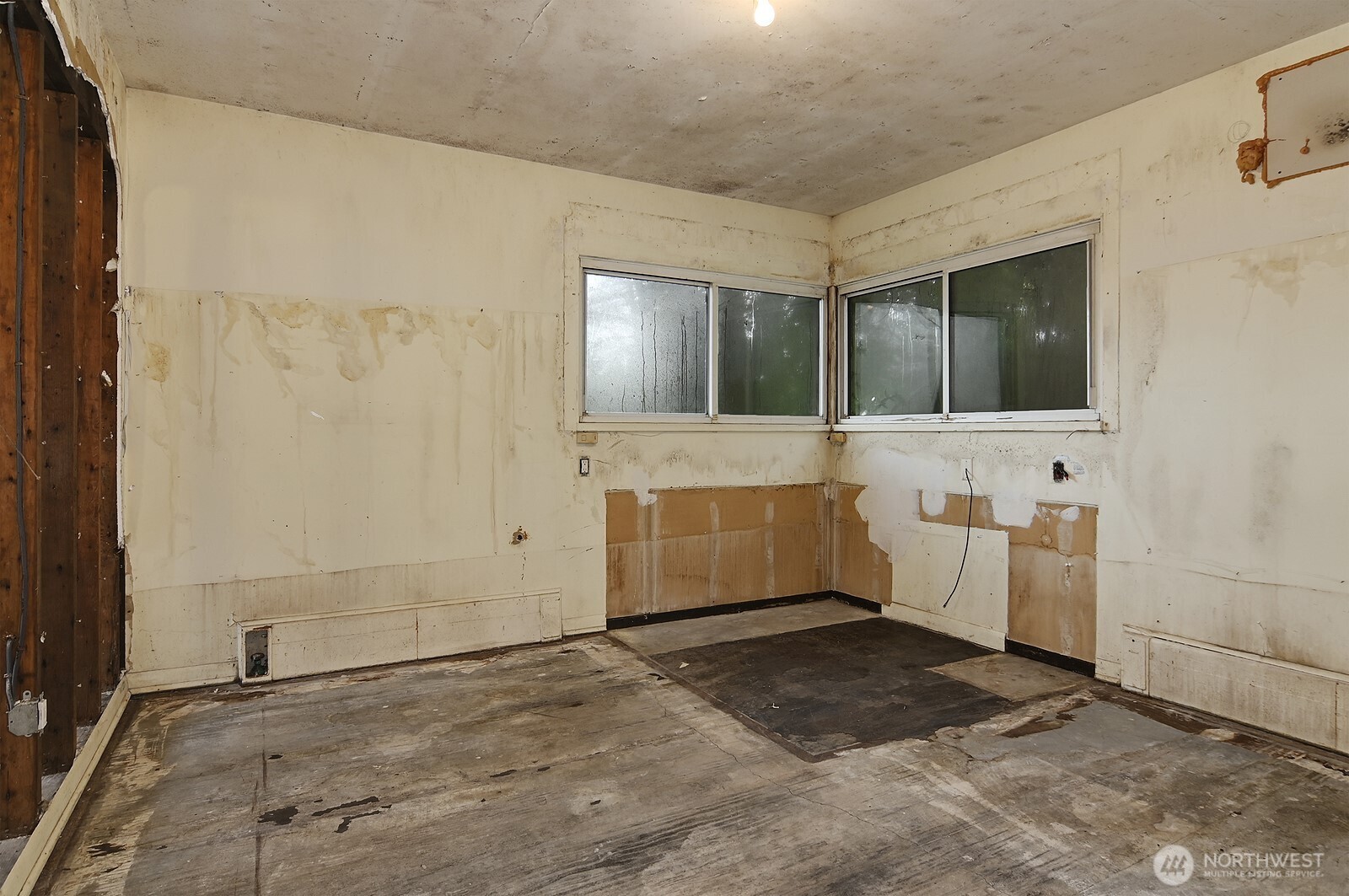 700 Reiten Road Property Photo 26