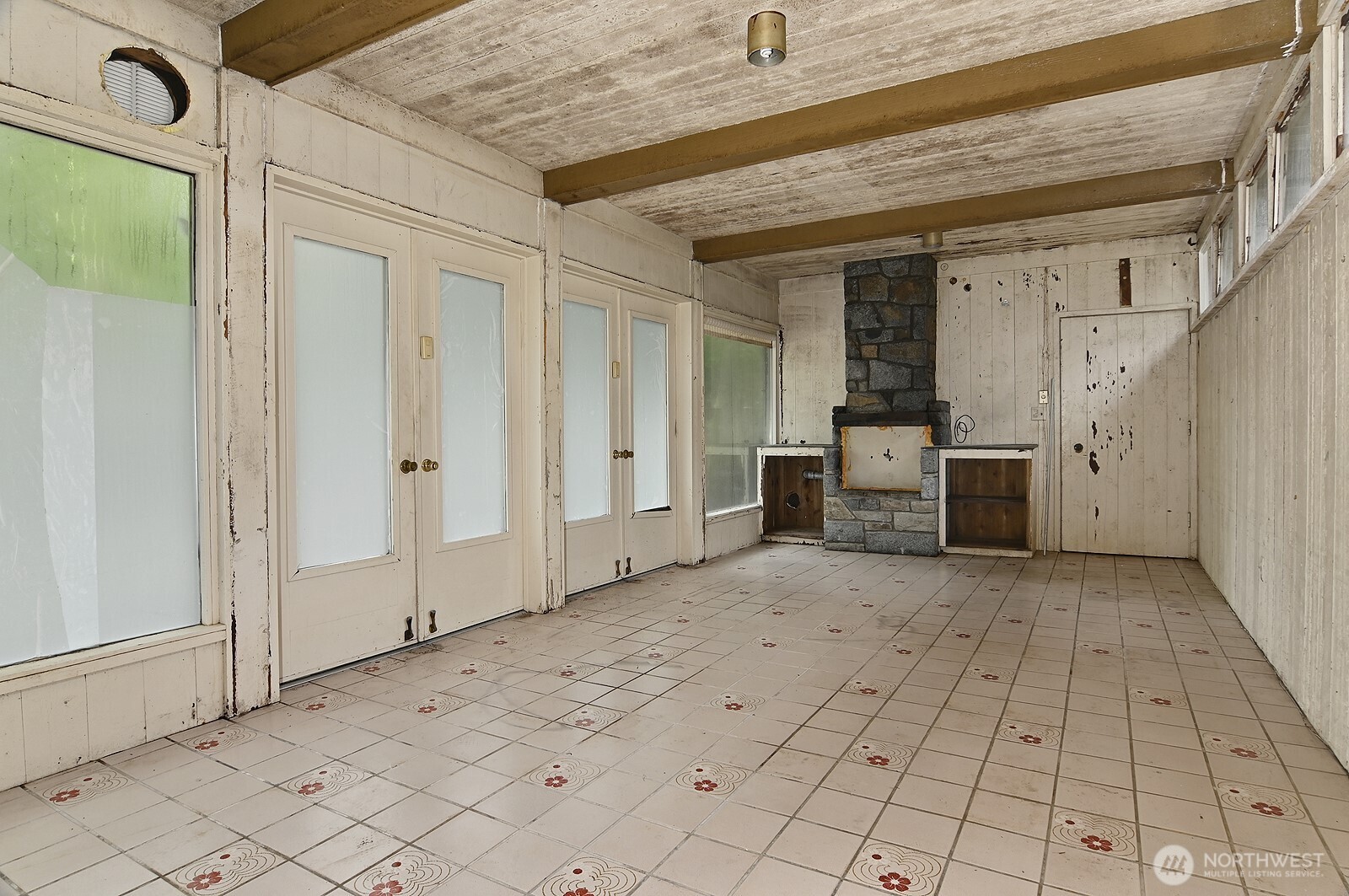 700 Reiten Road Property Photo 29