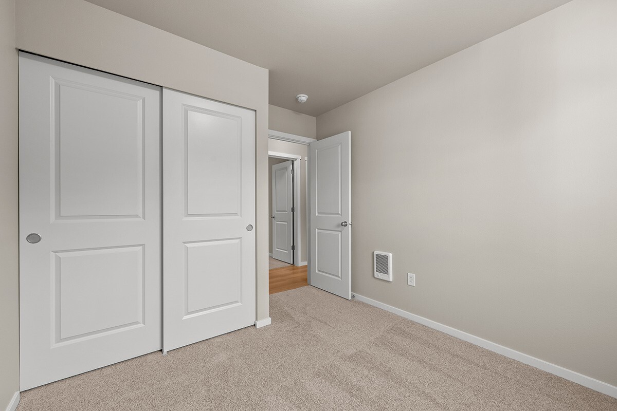20431 44th Avenue 2b Property Photo 20