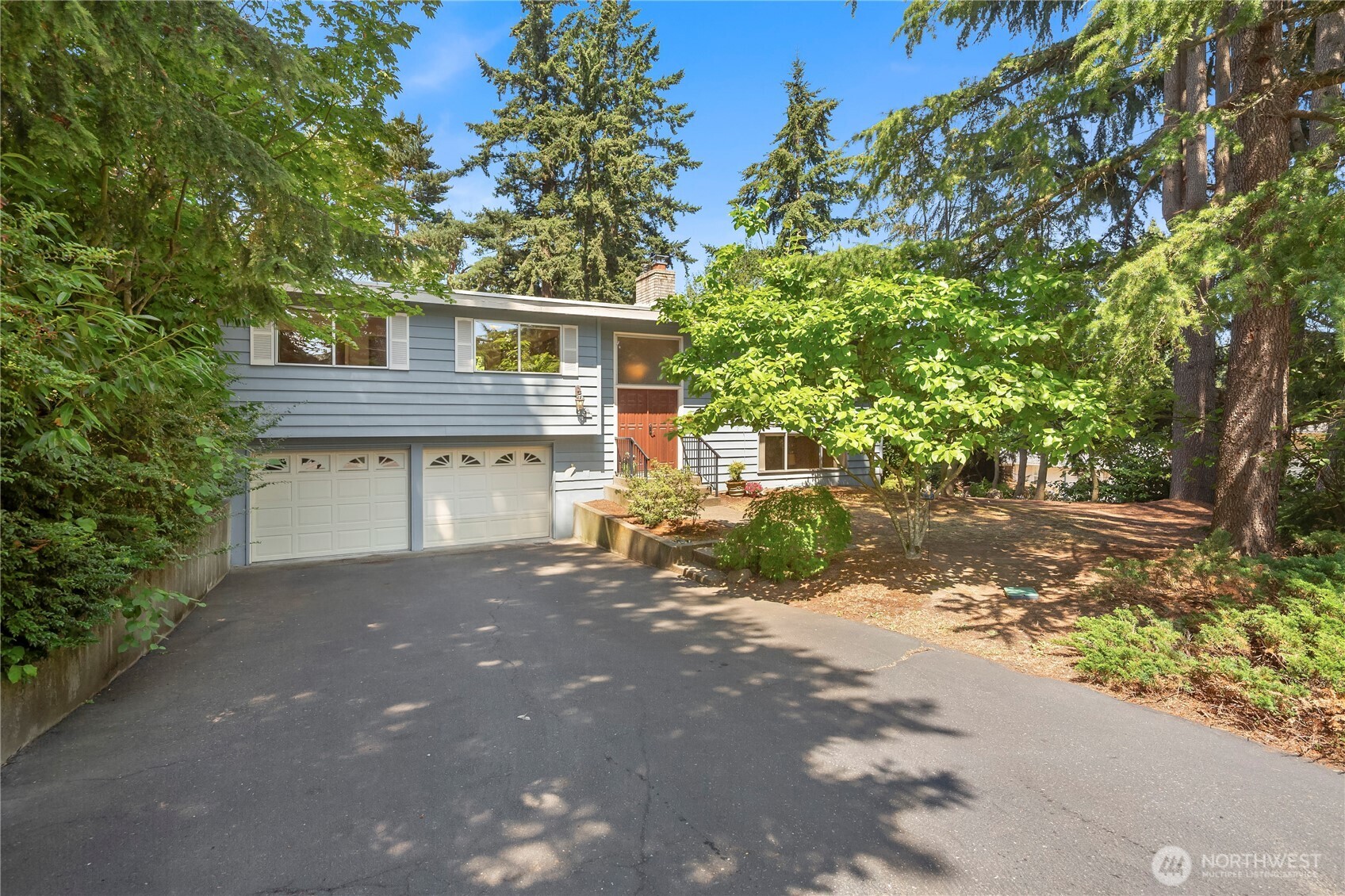 344 S 183rd Street Property Photo 1