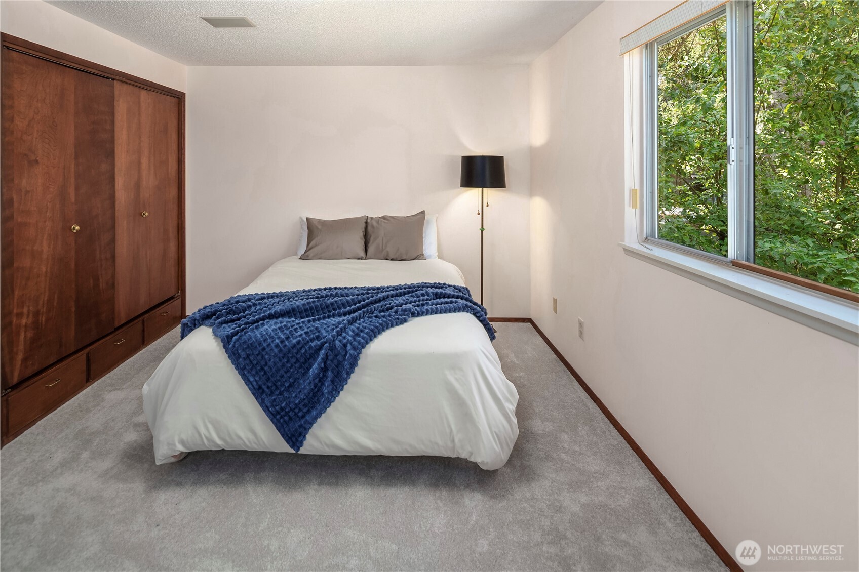 344 S 183rd Street Property Photo 10