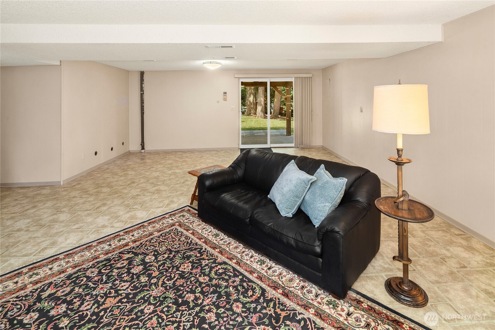 344 S 183rd Street Property Photo 17