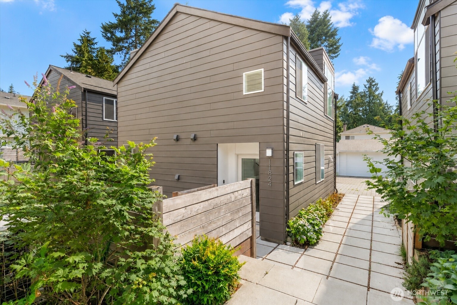 11824 31st Place Property Photo 17