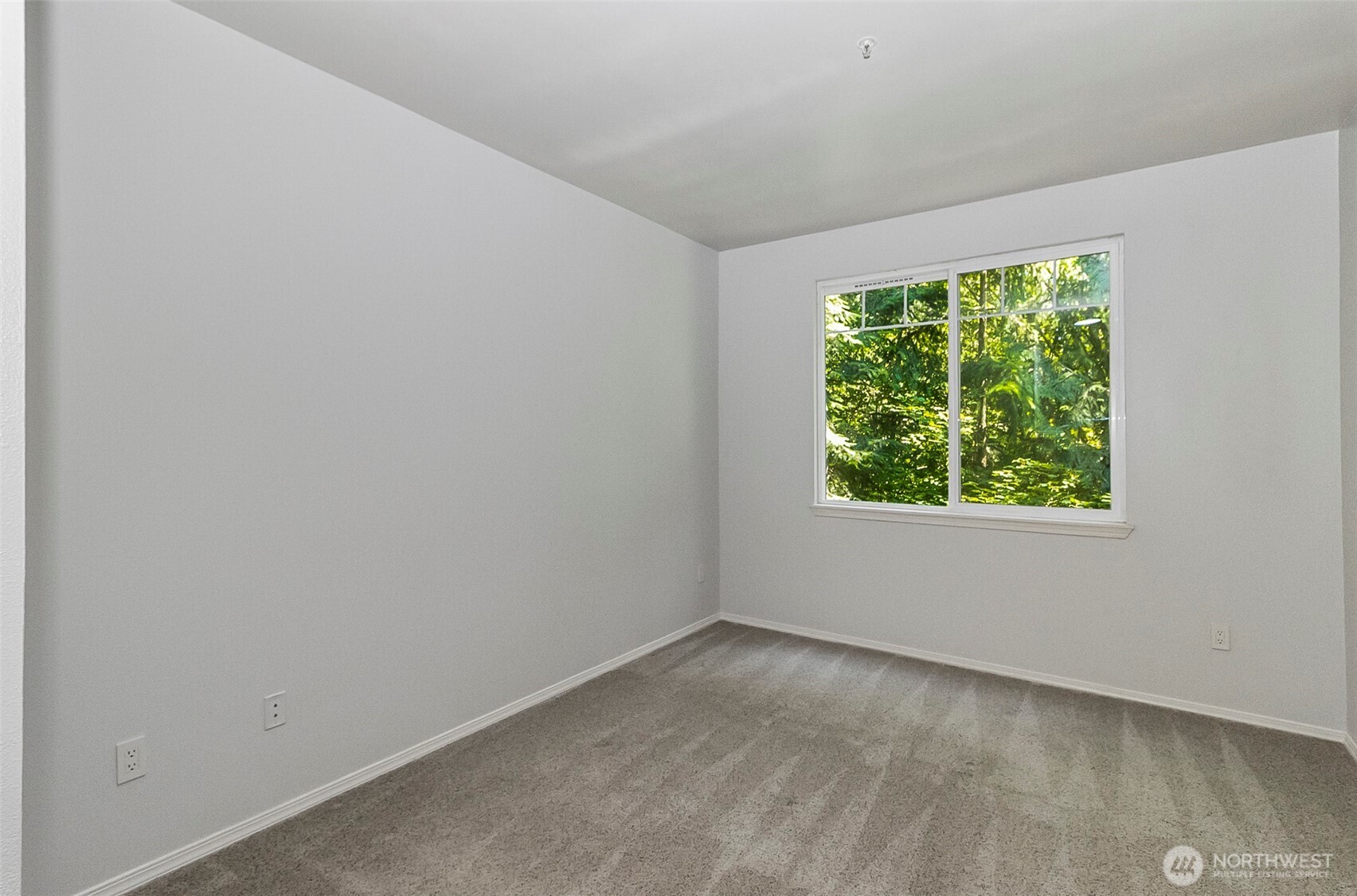 12712 Admiralty Way F-202 Property Photo 21