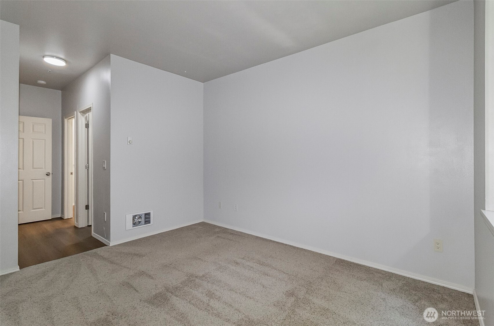 12712 Admiralty Way F-202 Property Photo 22