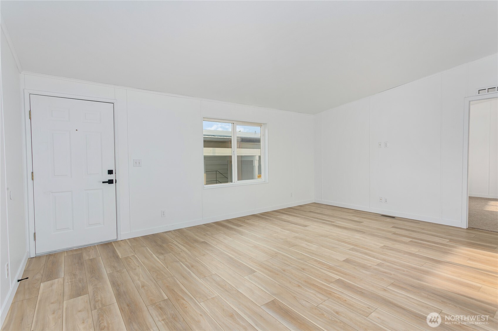 10711 62nd Street Property Photo 5