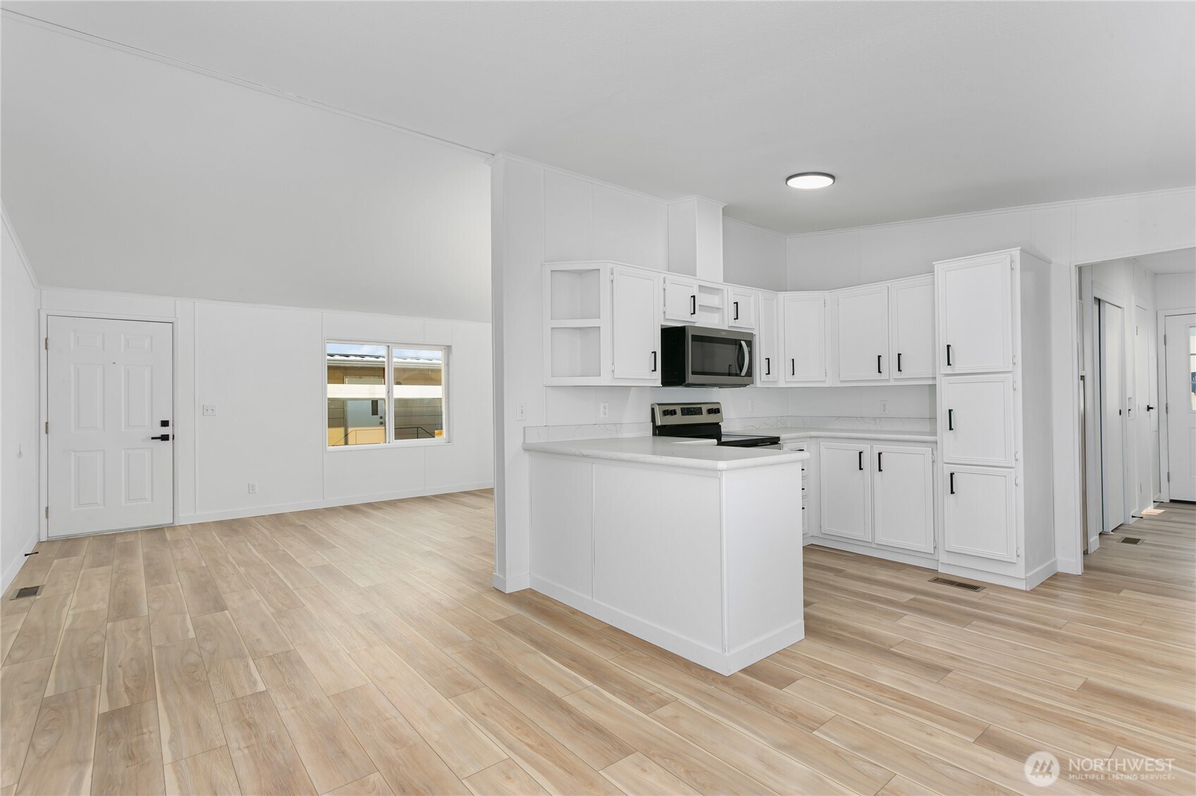 10711 62nd Street Property Photo 9