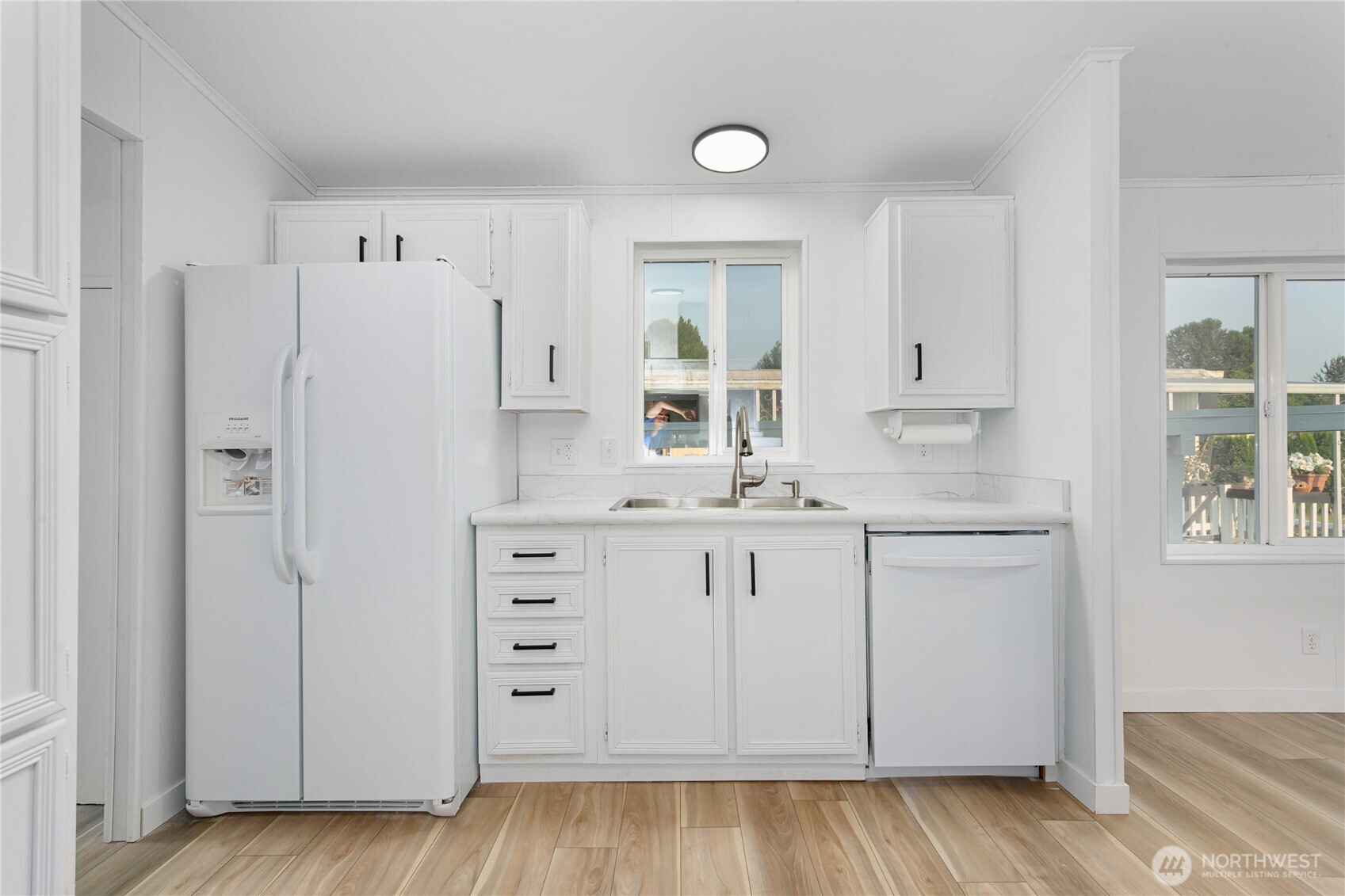 10711 62nd Street Property Photo 14