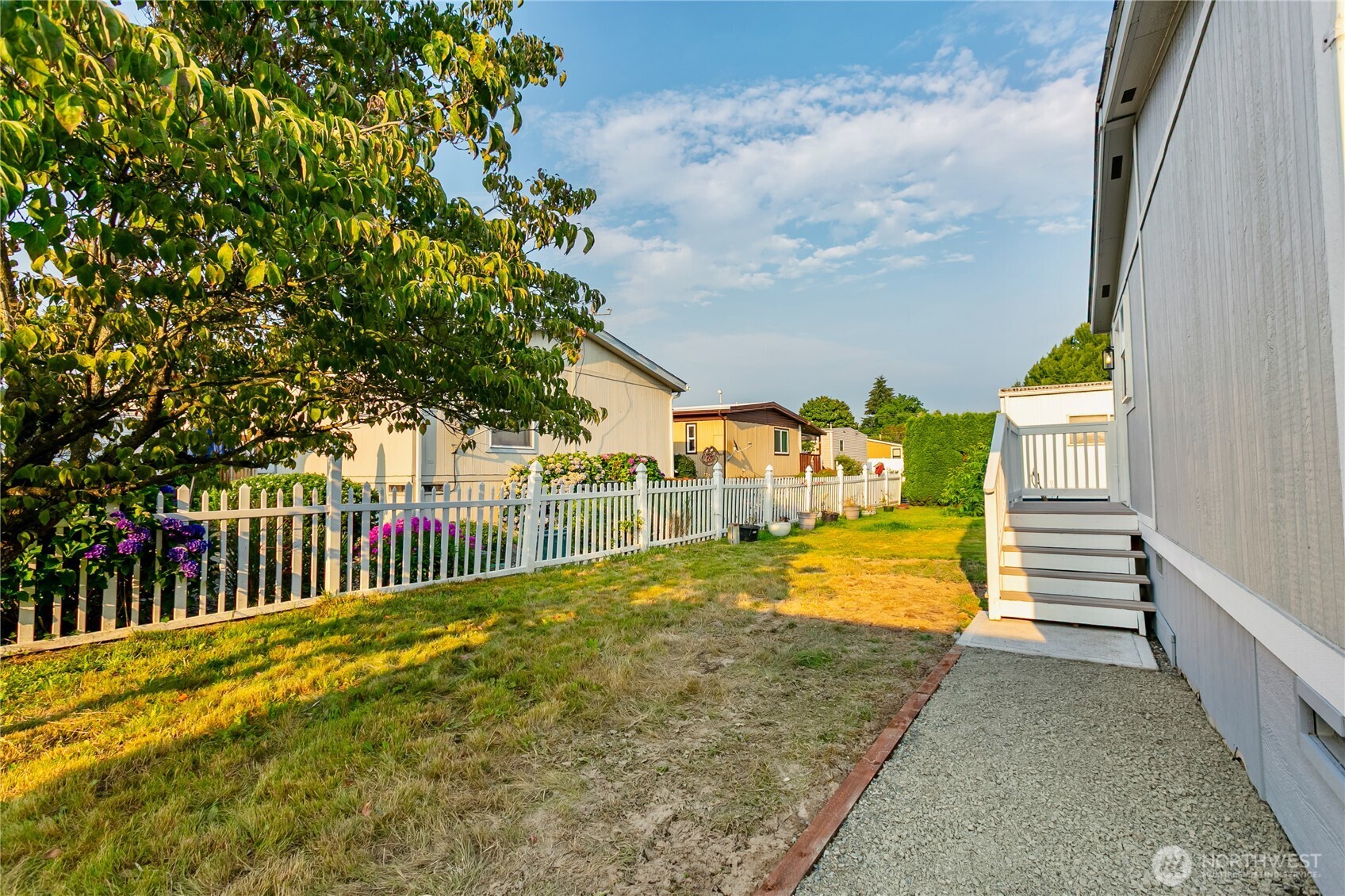 10711 62nd Street Property Photo 33