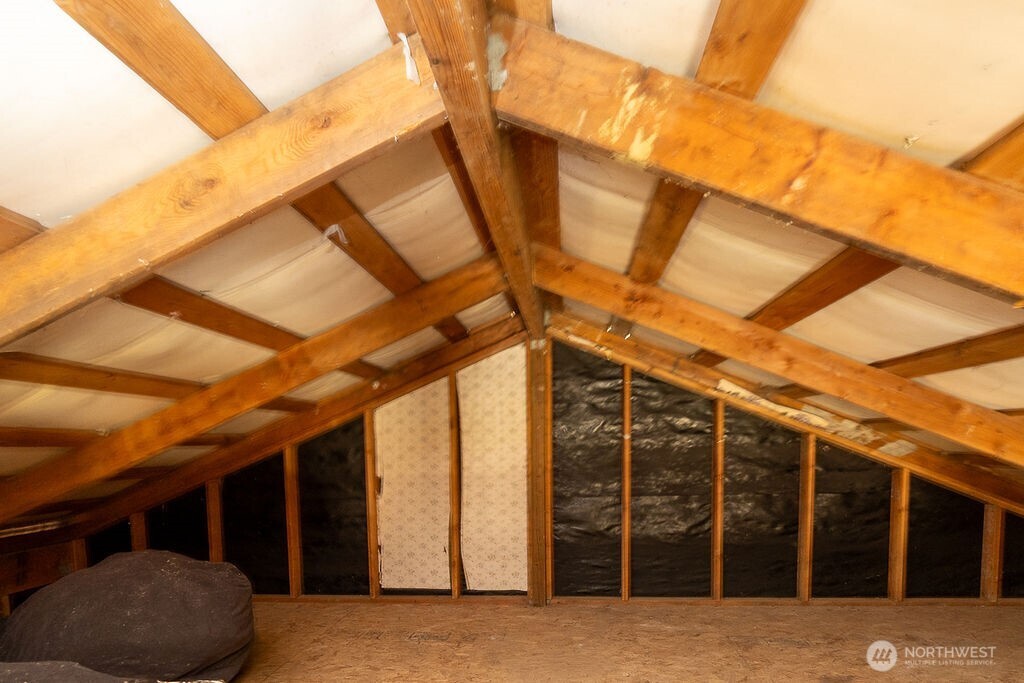 16328 Dogwood Lane Property Photo 7