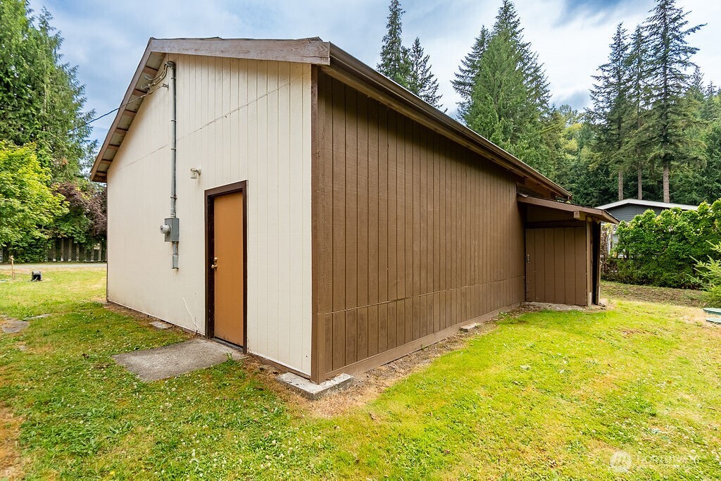16328 Dogwood Lane Property Photo 16