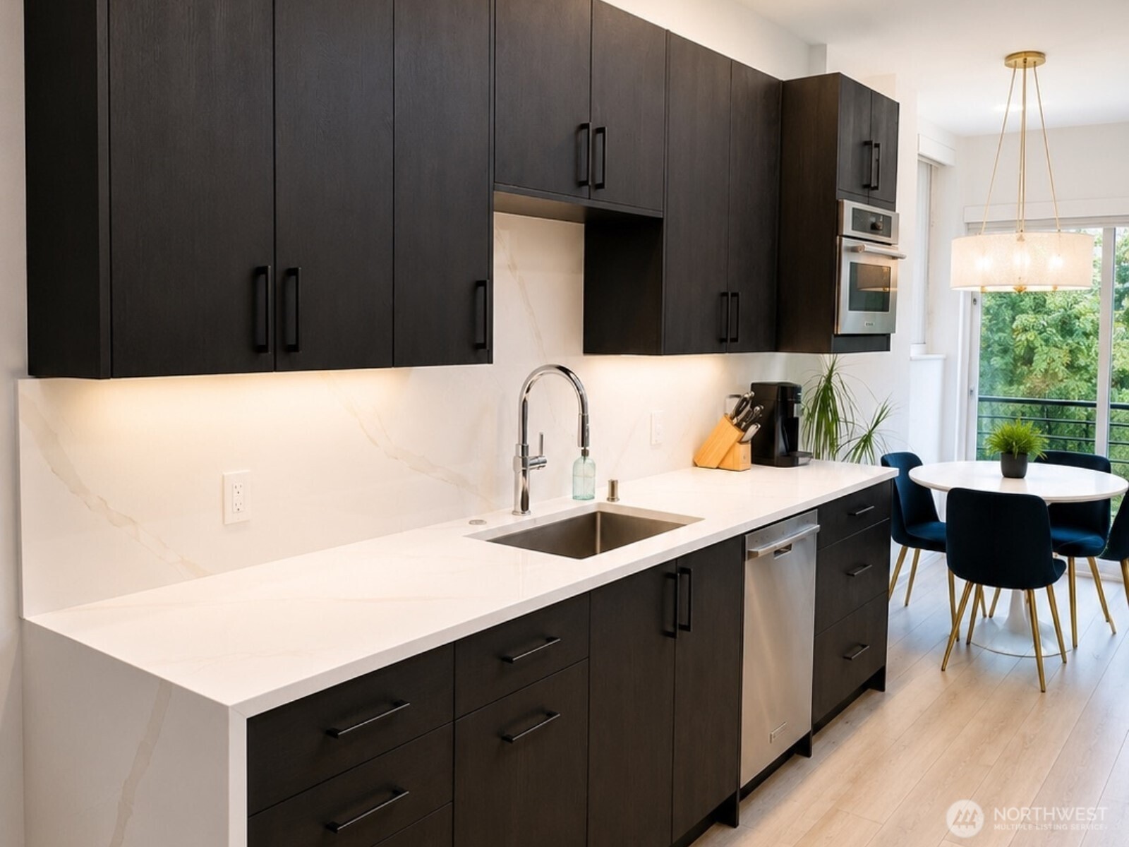 727 Belmont Avenue Property Photo 11