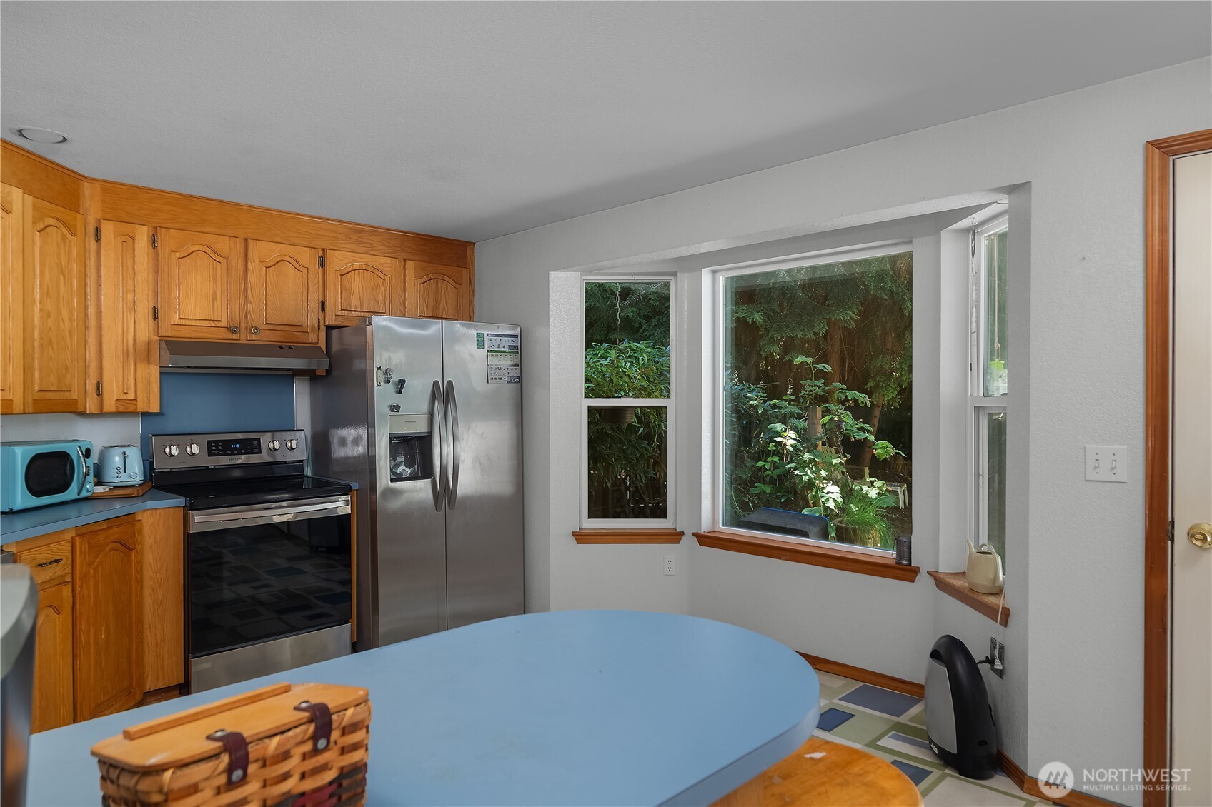 2723 Woodgrove Street Property Photo 9
