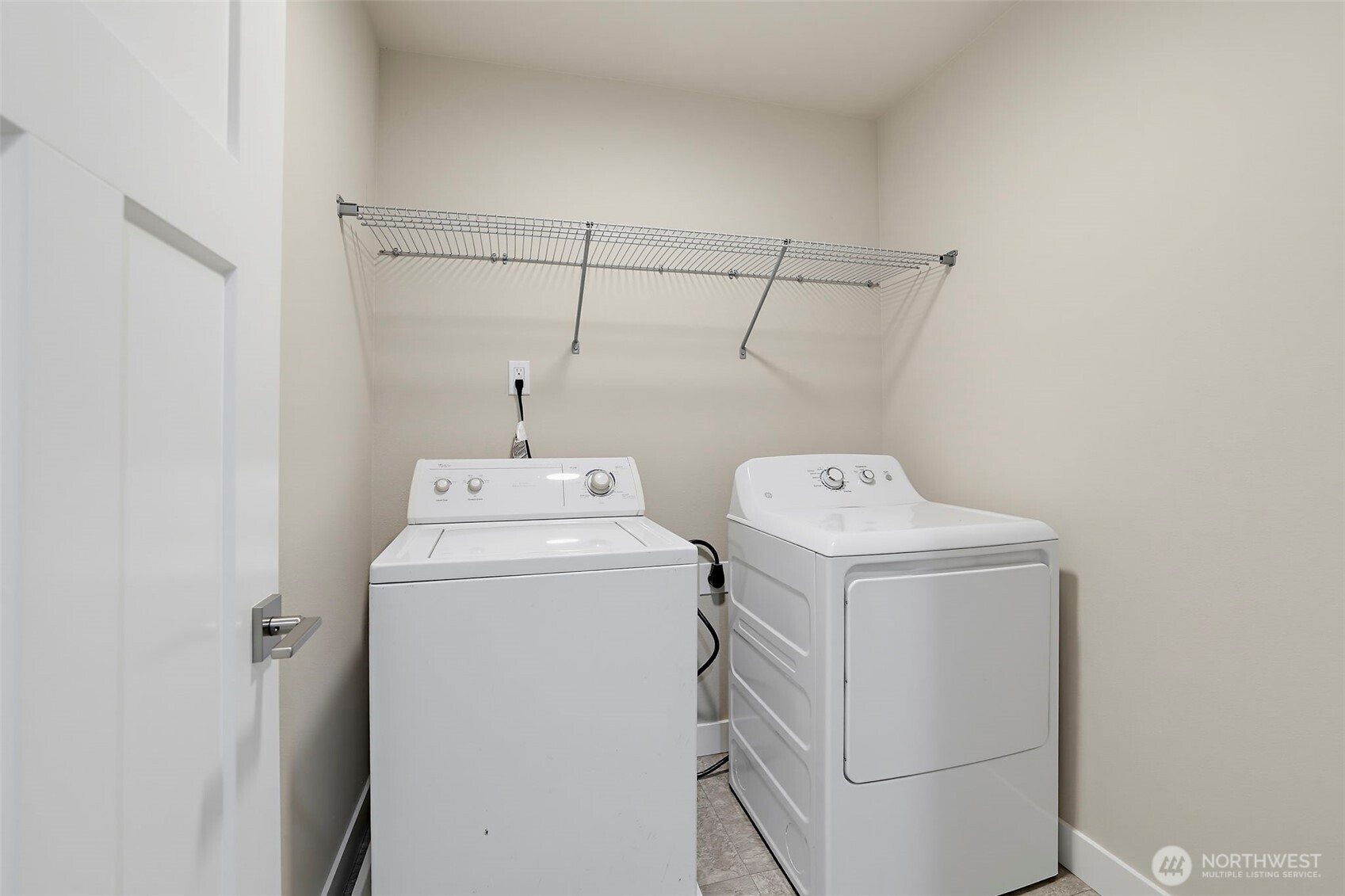 1312 170th Place B Property Photo 17