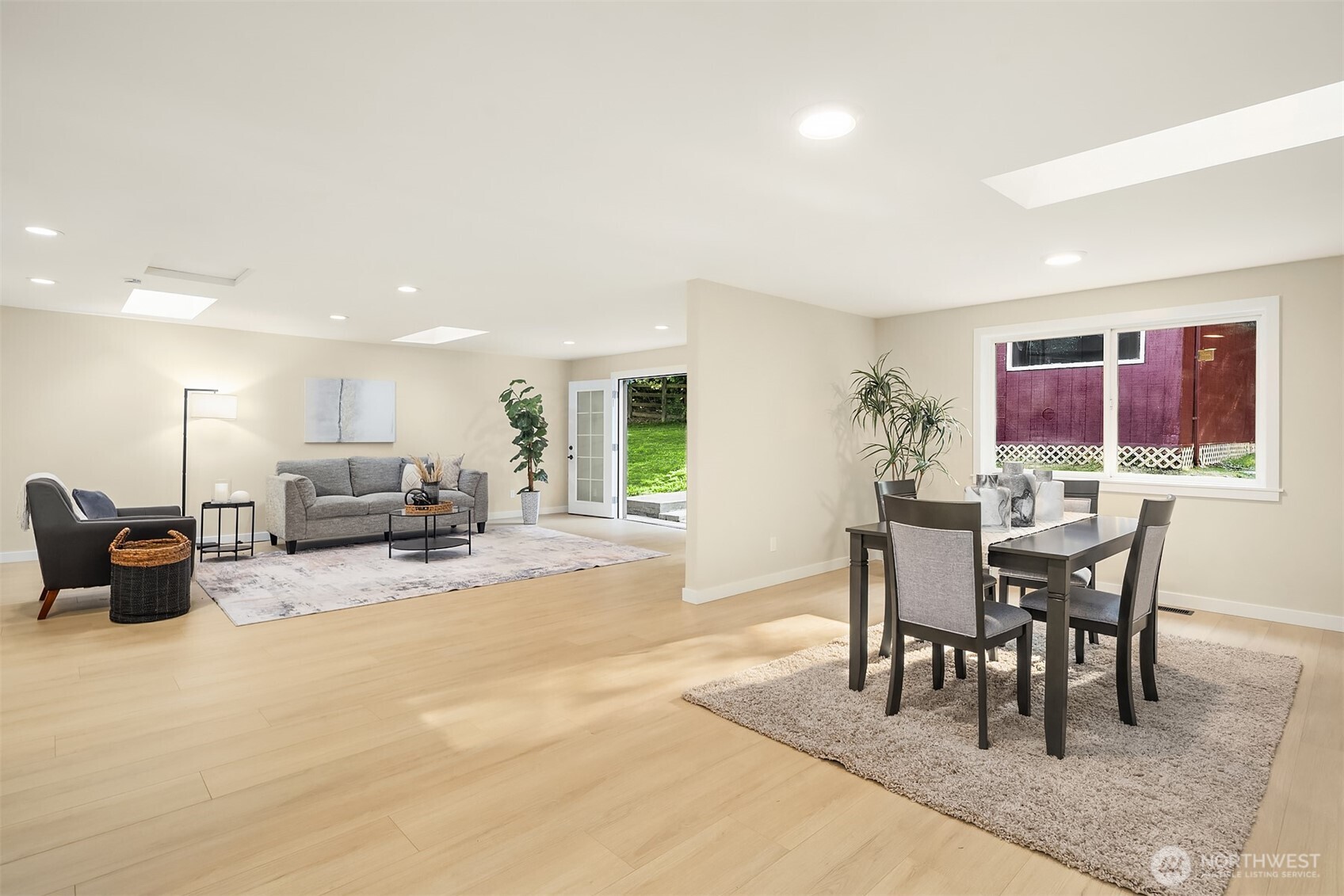 5702 218th Street Property Photo 13