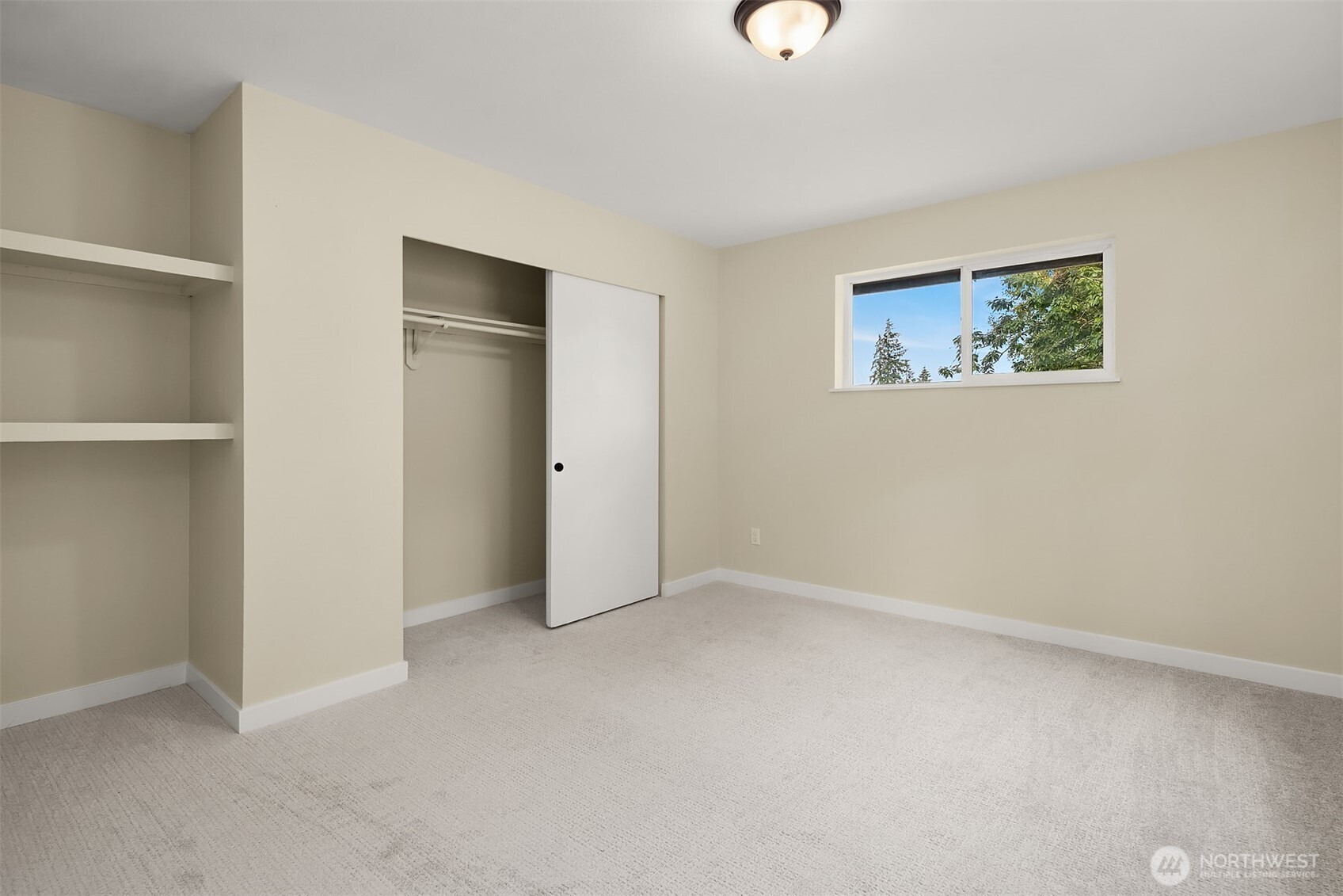 5702 218th Street Property Photo 23