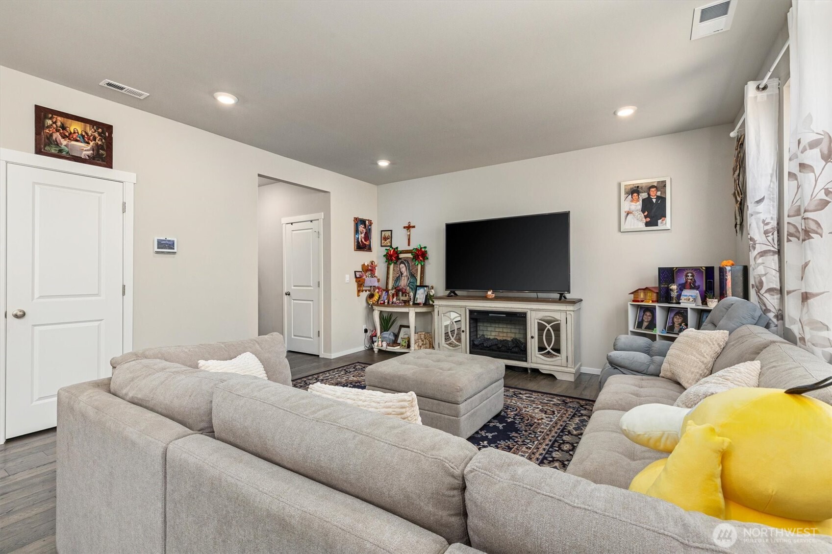 10815 188th Street Property Photo 6