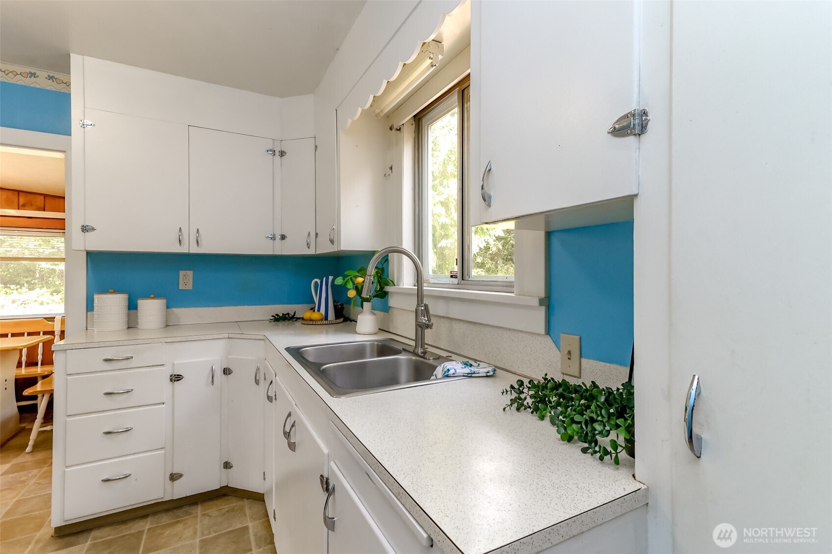 5206 W Werner Road Property Photo 9