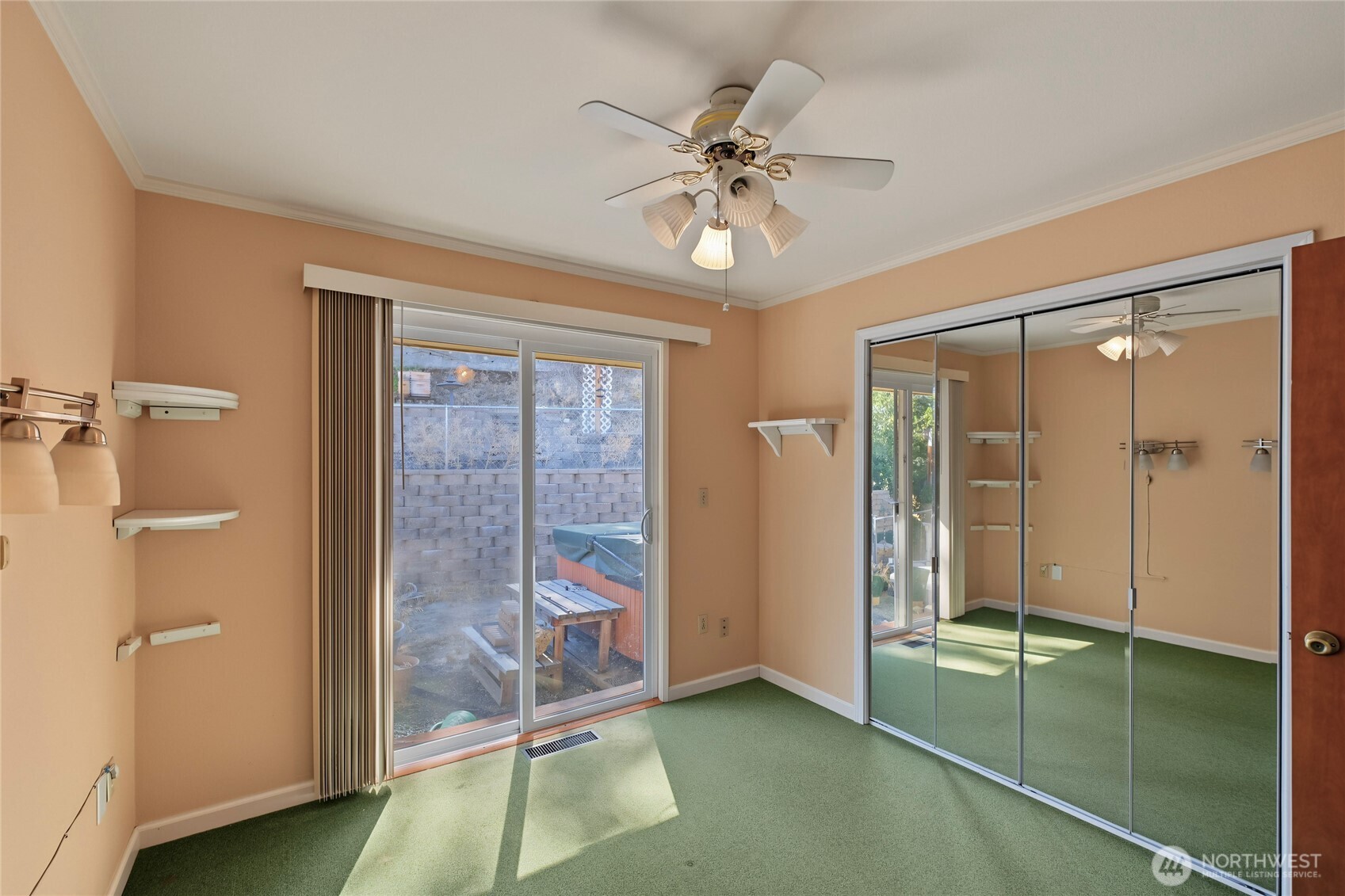 1617 Carson Lane Property Photo 17