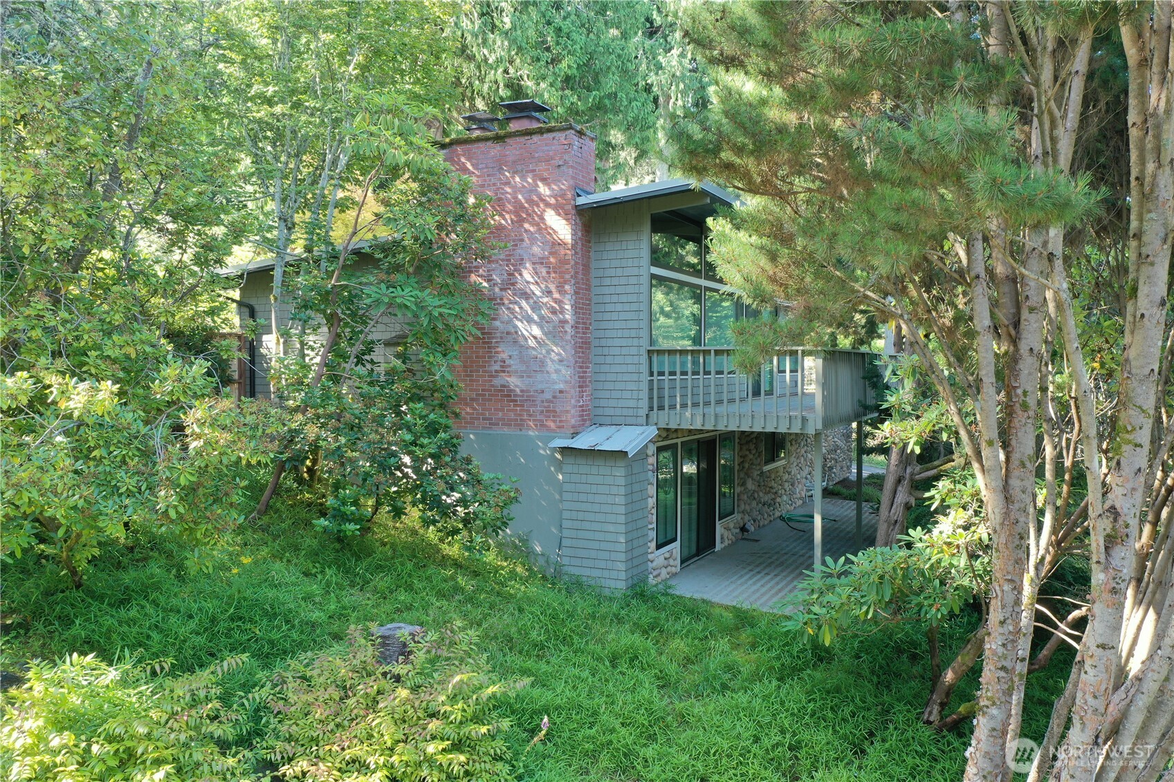 95 Marine Drive Property Photo 2