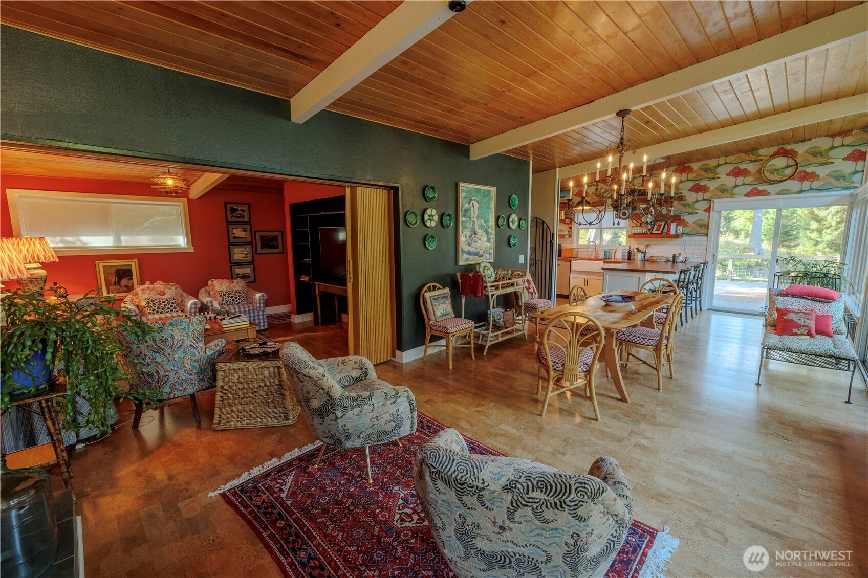 95 Marine Drive Property Photo 14