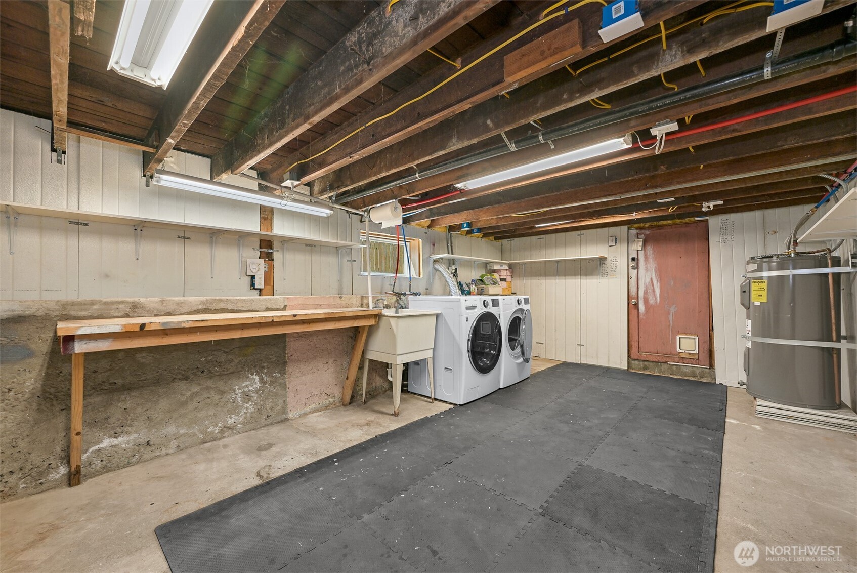 2217 Lynn Street Property Photo 28