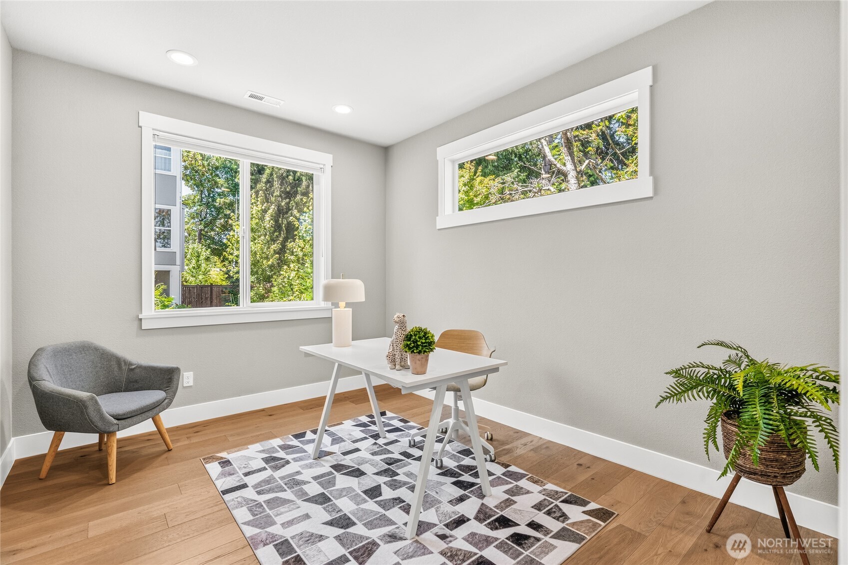 17051 8th Avenue Property Photo 11