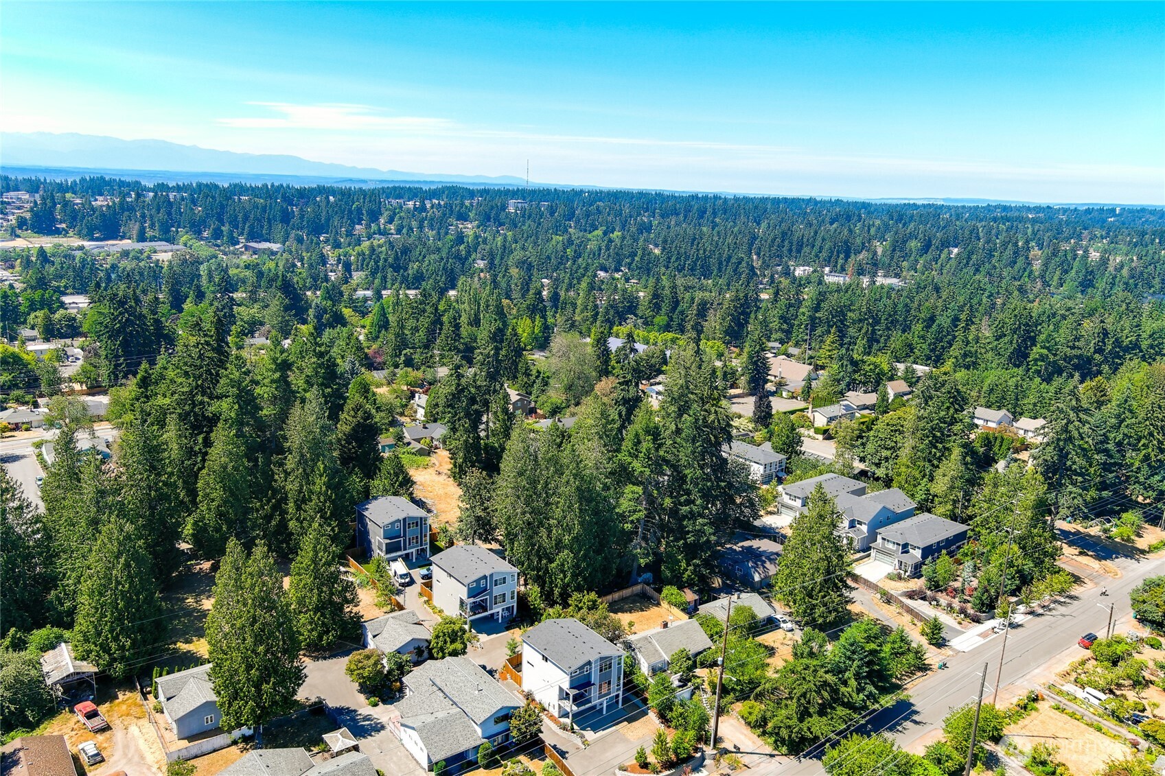 17051 8th Avenue Property Photo 25