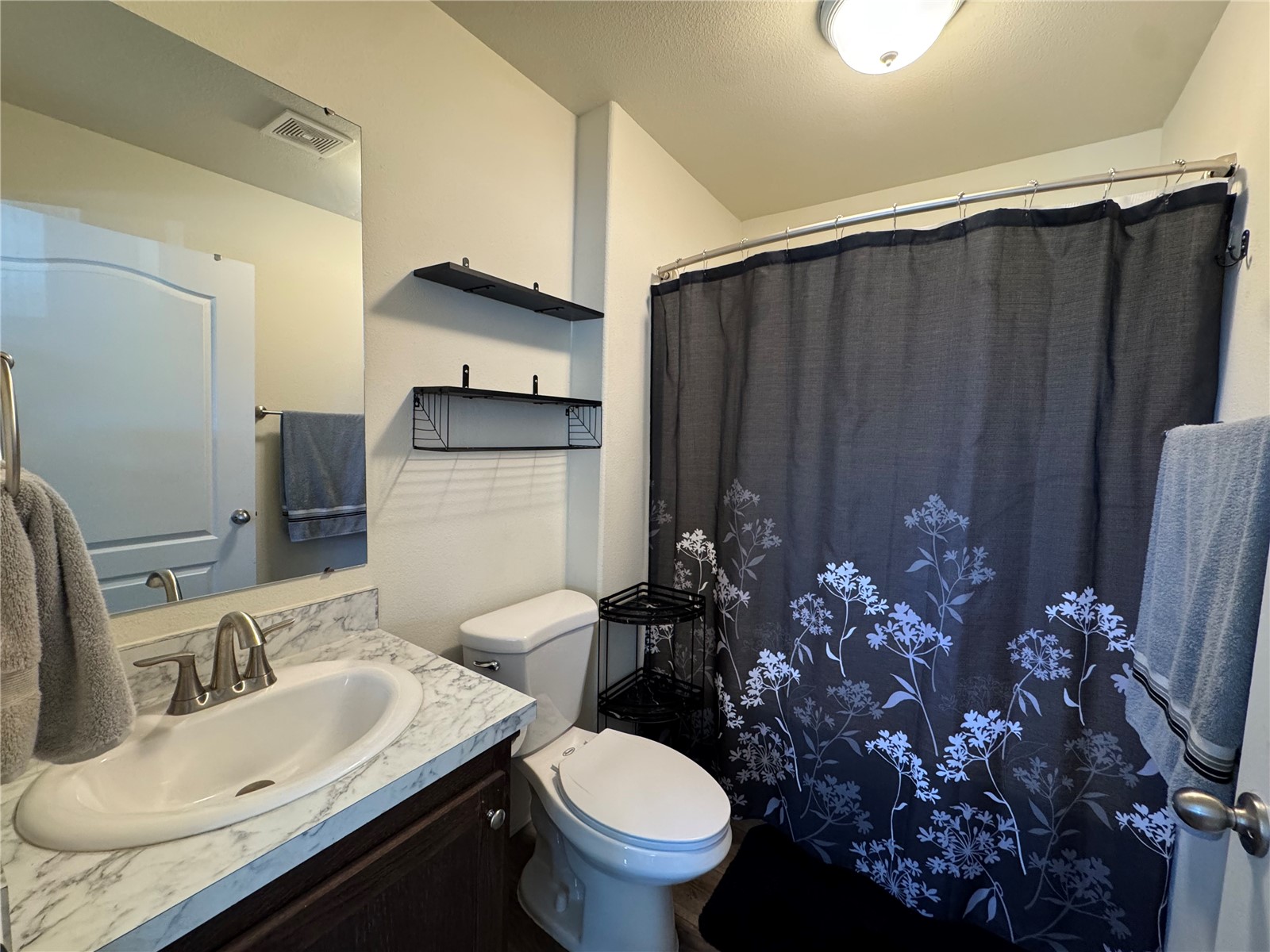 368 Coe Street Property Photo 11