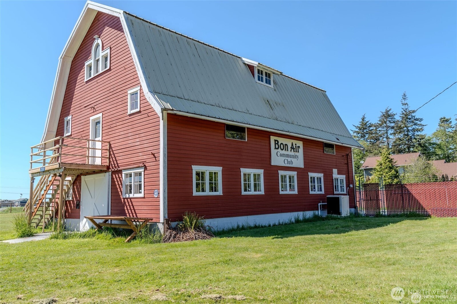 368 Coe Street Property Photo 17
