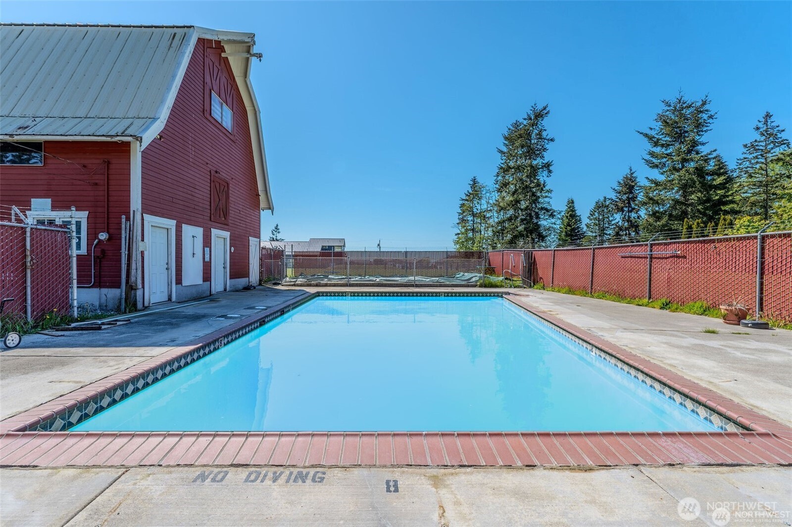 368 Coe Street Property Photo 18