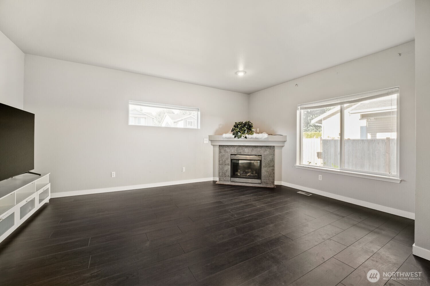303 Pike Street 102 Property Photo 7