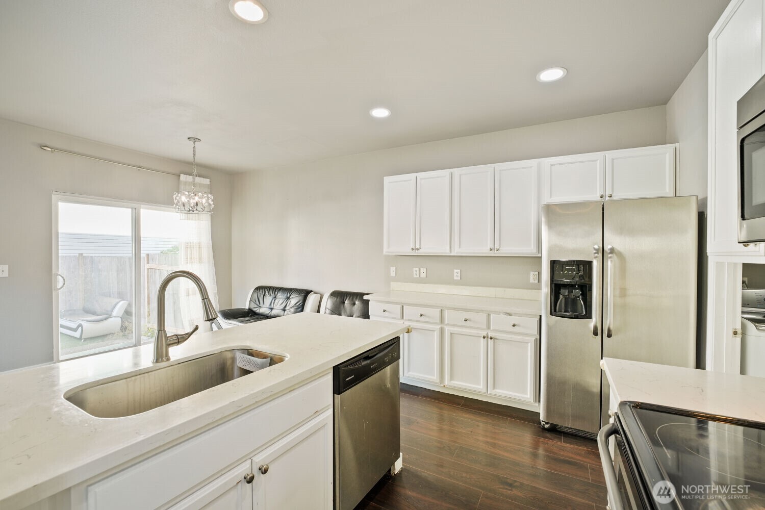 303 Pike Street 102 Property Photo 14