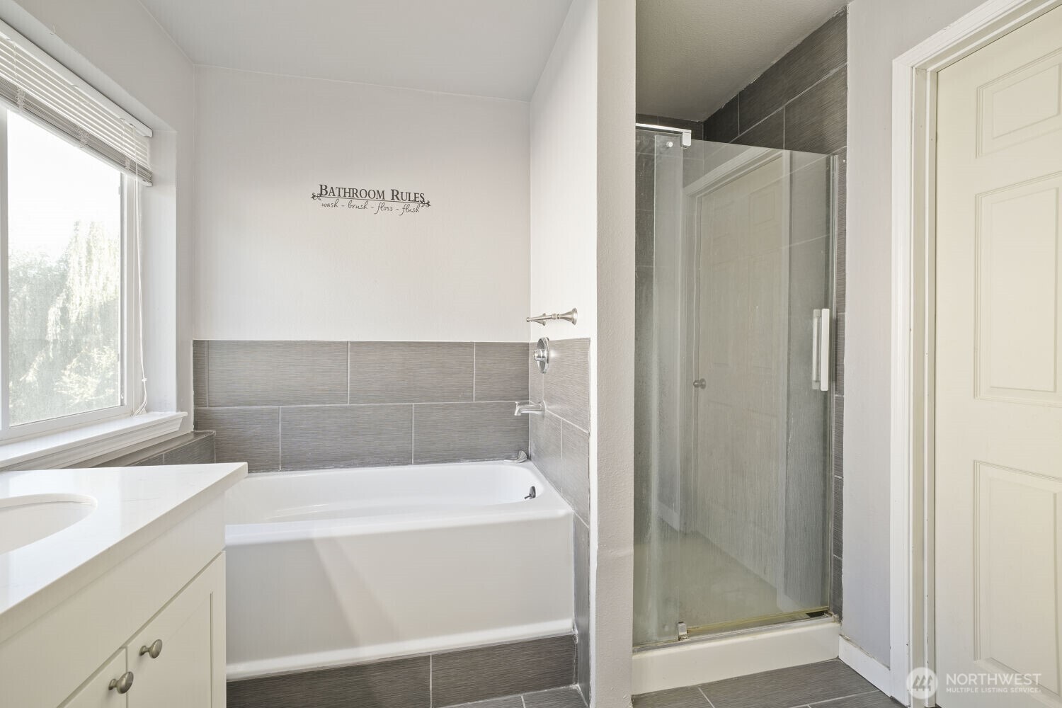 303 Pike Street 102 Property Photo 20