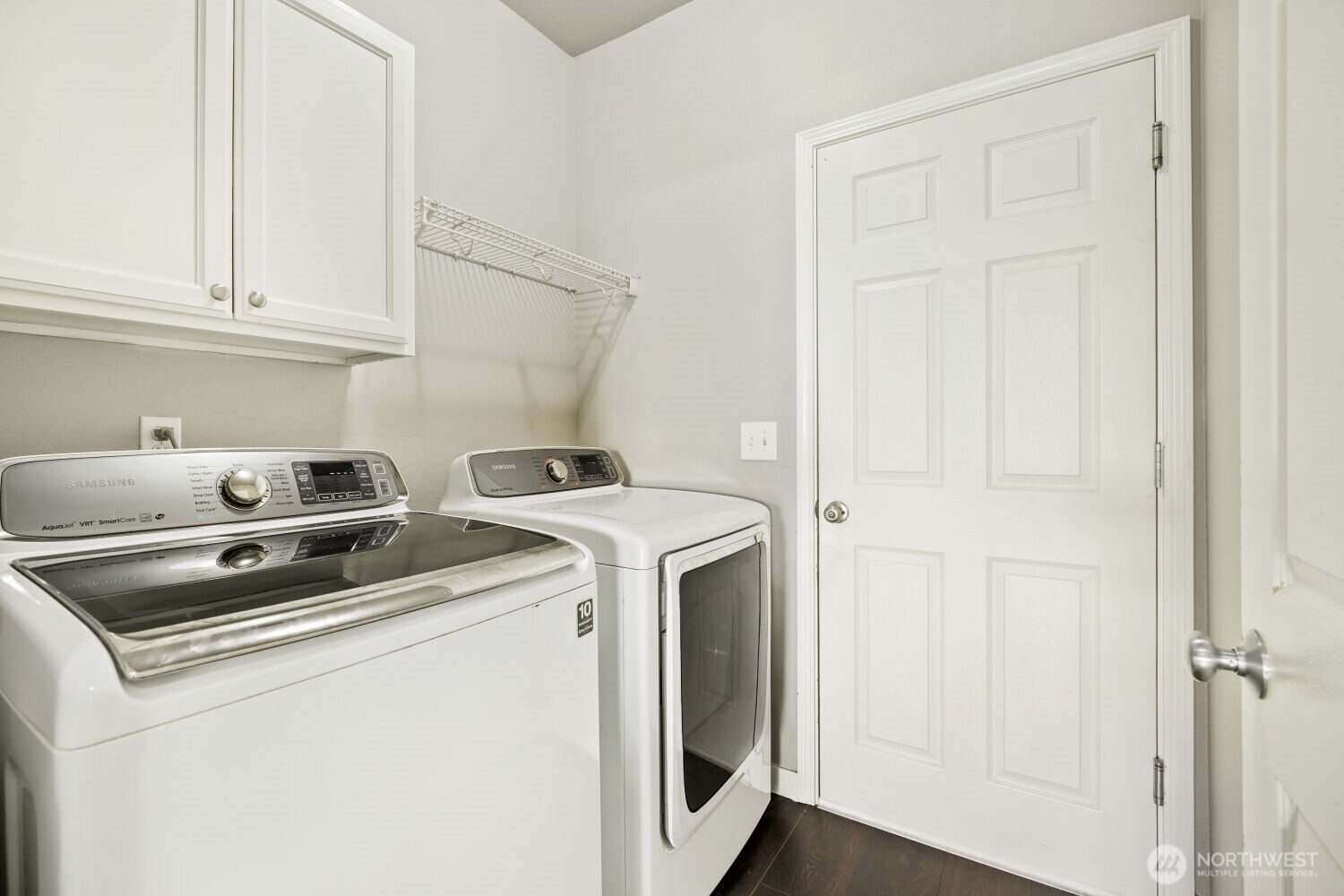303 Pike Street 102 Property Photo 25