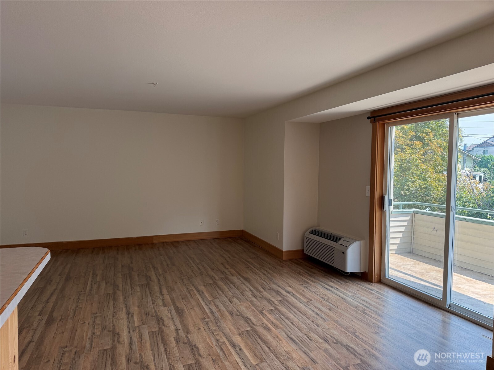 667 4th Street L301 Property Photo 2