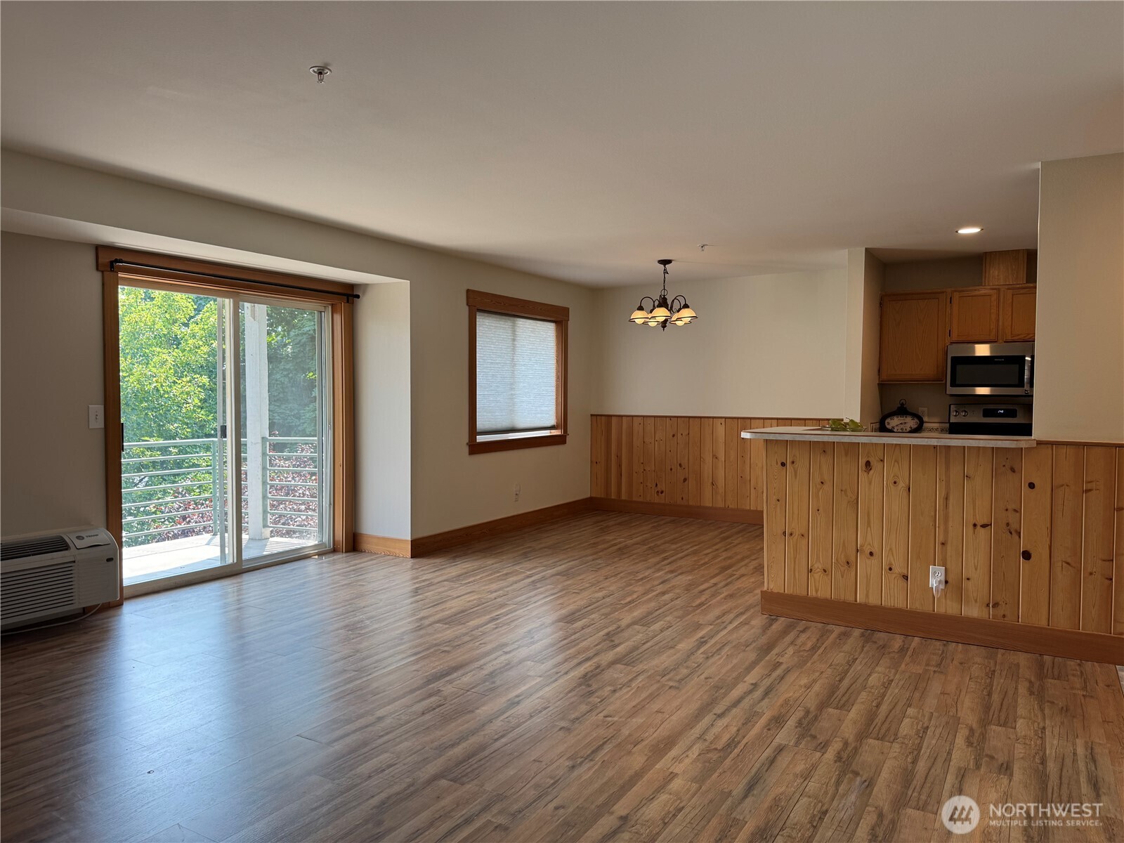 667 4th Street L301 Property Photo 3